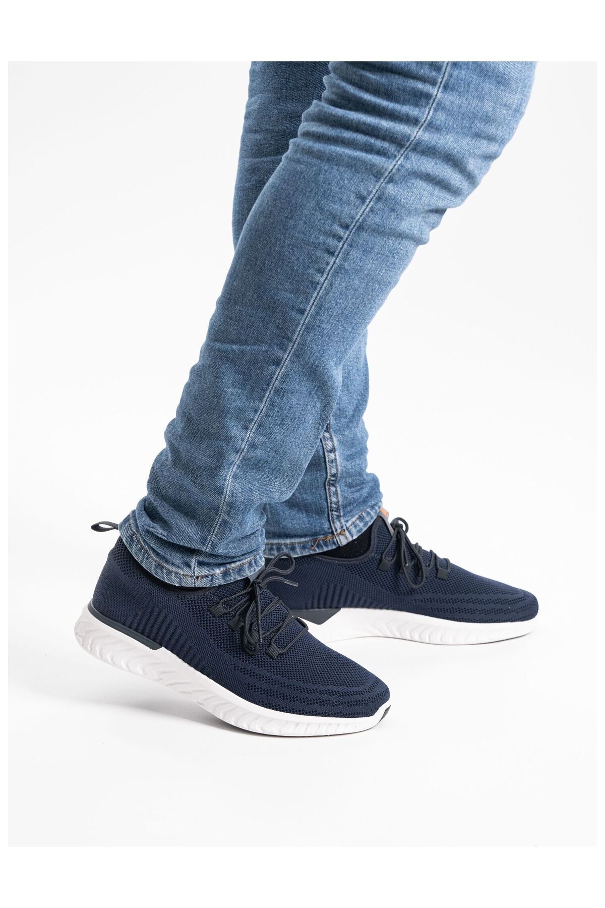 ARA-Sneaker 4