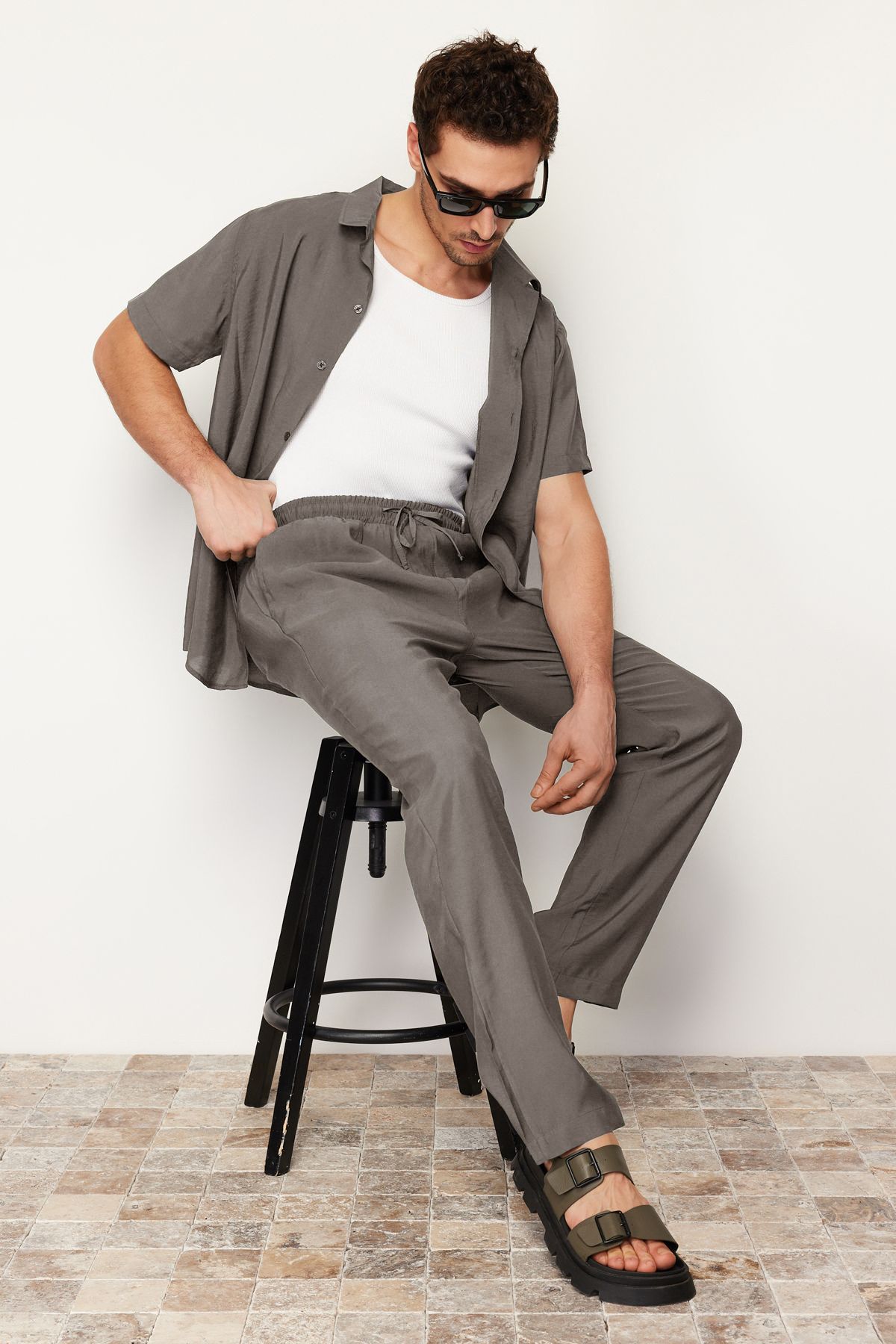 Trendyol Collection-Khaki Regular Fit Elastic Waist Tied Modal Mixed Soft Button Trousers Tmnss24Pl00000 3
