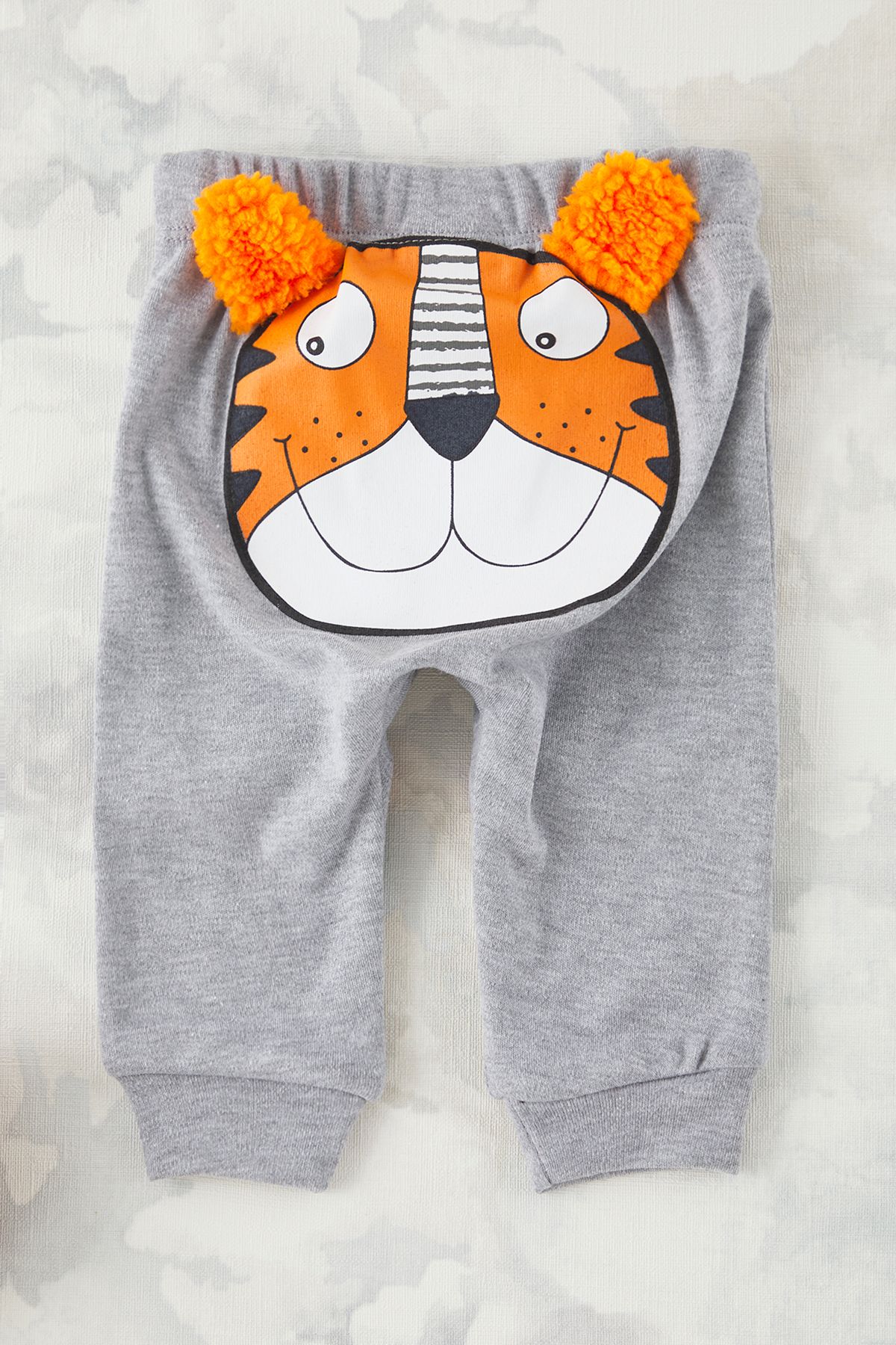 TRENDYOLKIDS Rosyjski Mięśniowy Szary Melange Chłopięcy Bawełniany Lew Drukowany Mężczyzna - 9–12 months