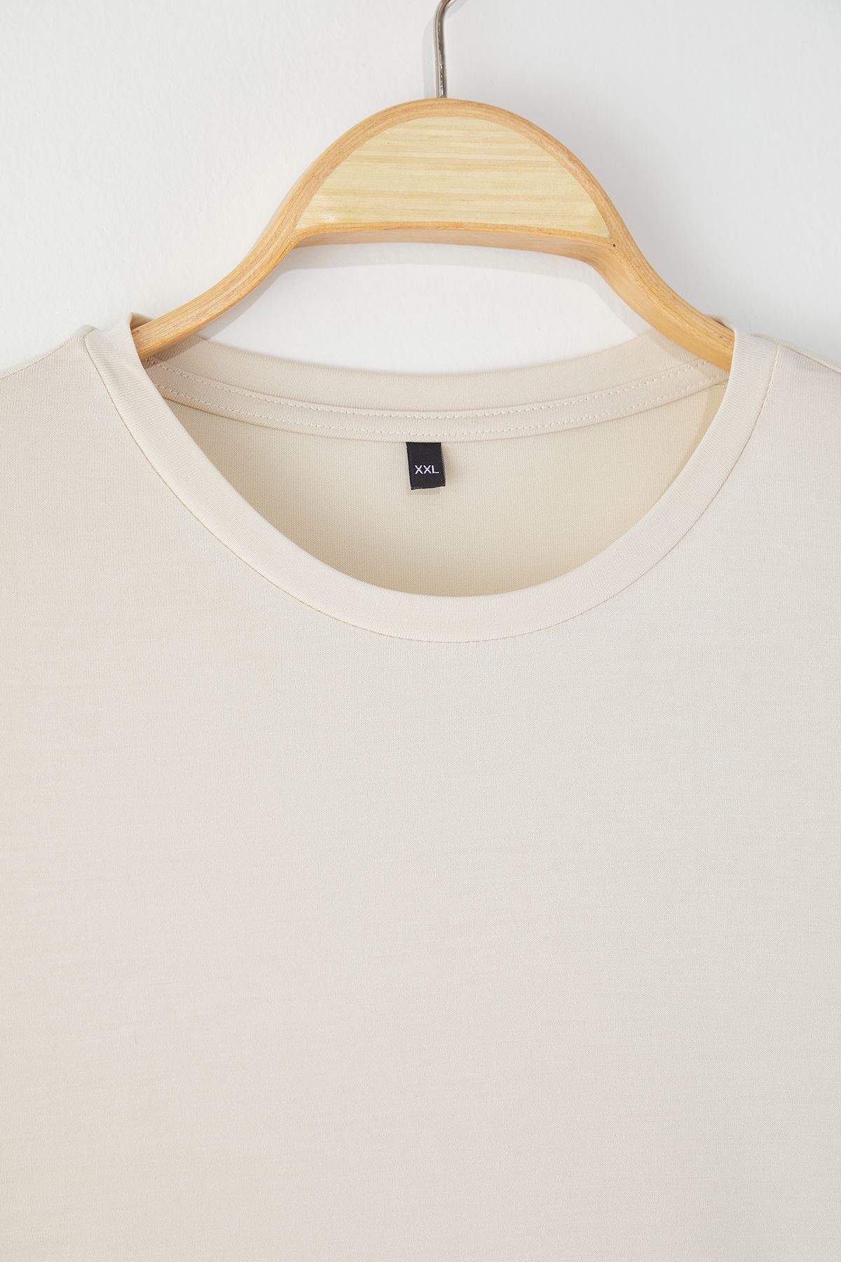 Trendyol Curve-Tricou bej cu decolteu modal, confortabil, de mărime mare, TBBSS25BF00054 6