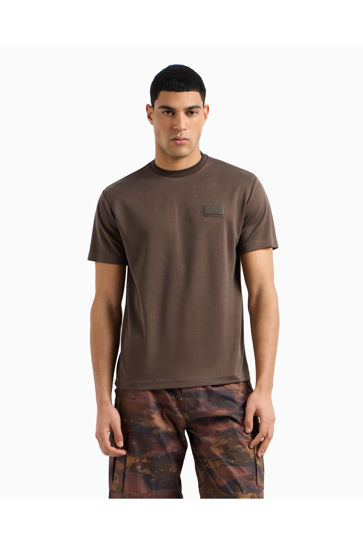 تی‌شرت مردانه یقه گرد ساده قهوه‌ای کد 7M000089 AF13862-U6139