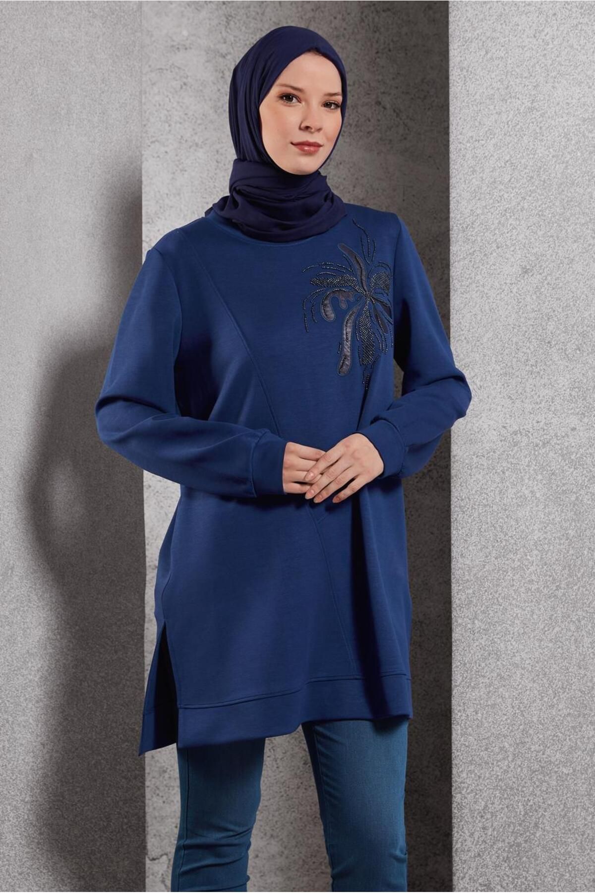تونیک لباس ورزشی طرح دار 45114 Alvina