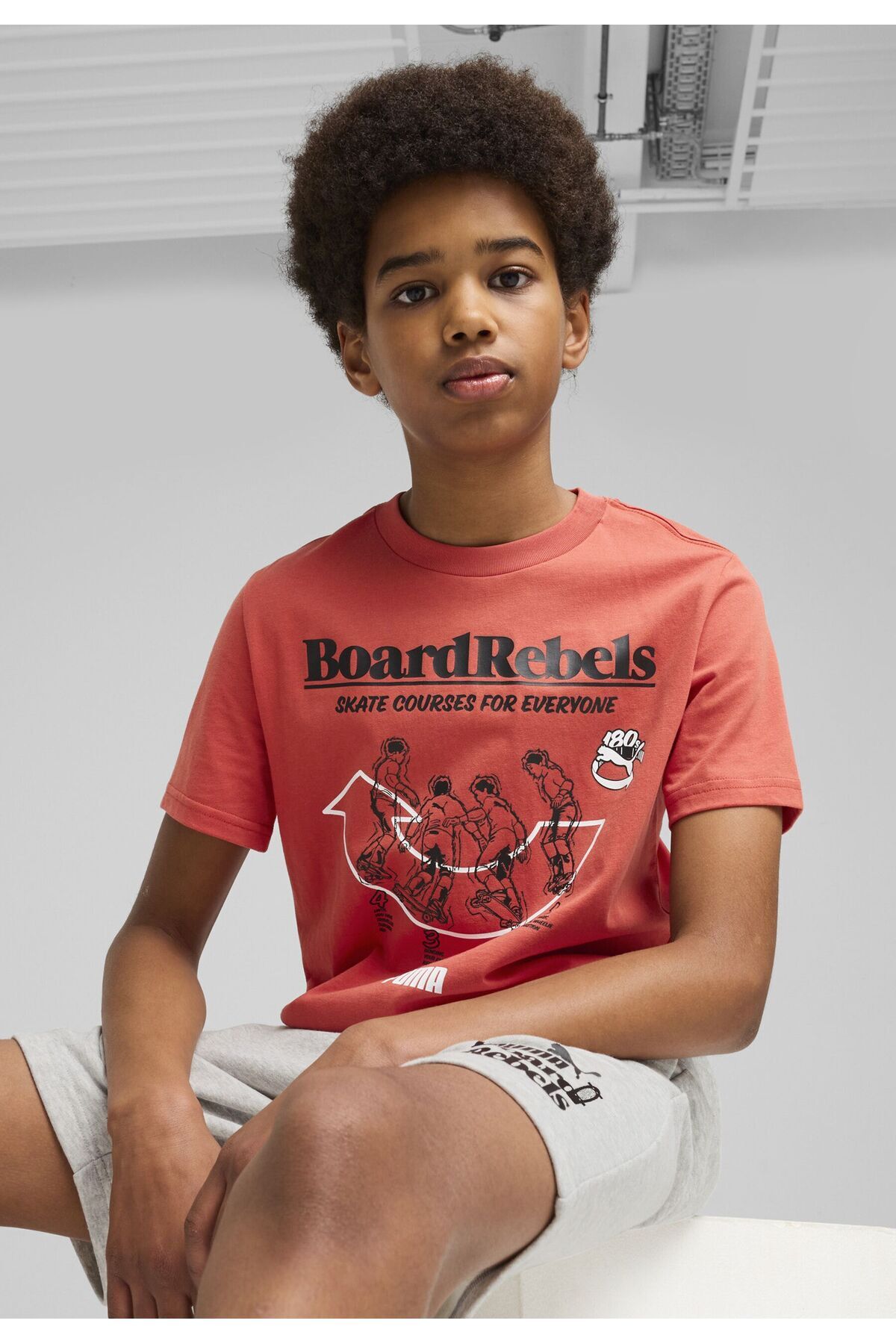 Puma-Mid 90s Graphic T-Shirt 3