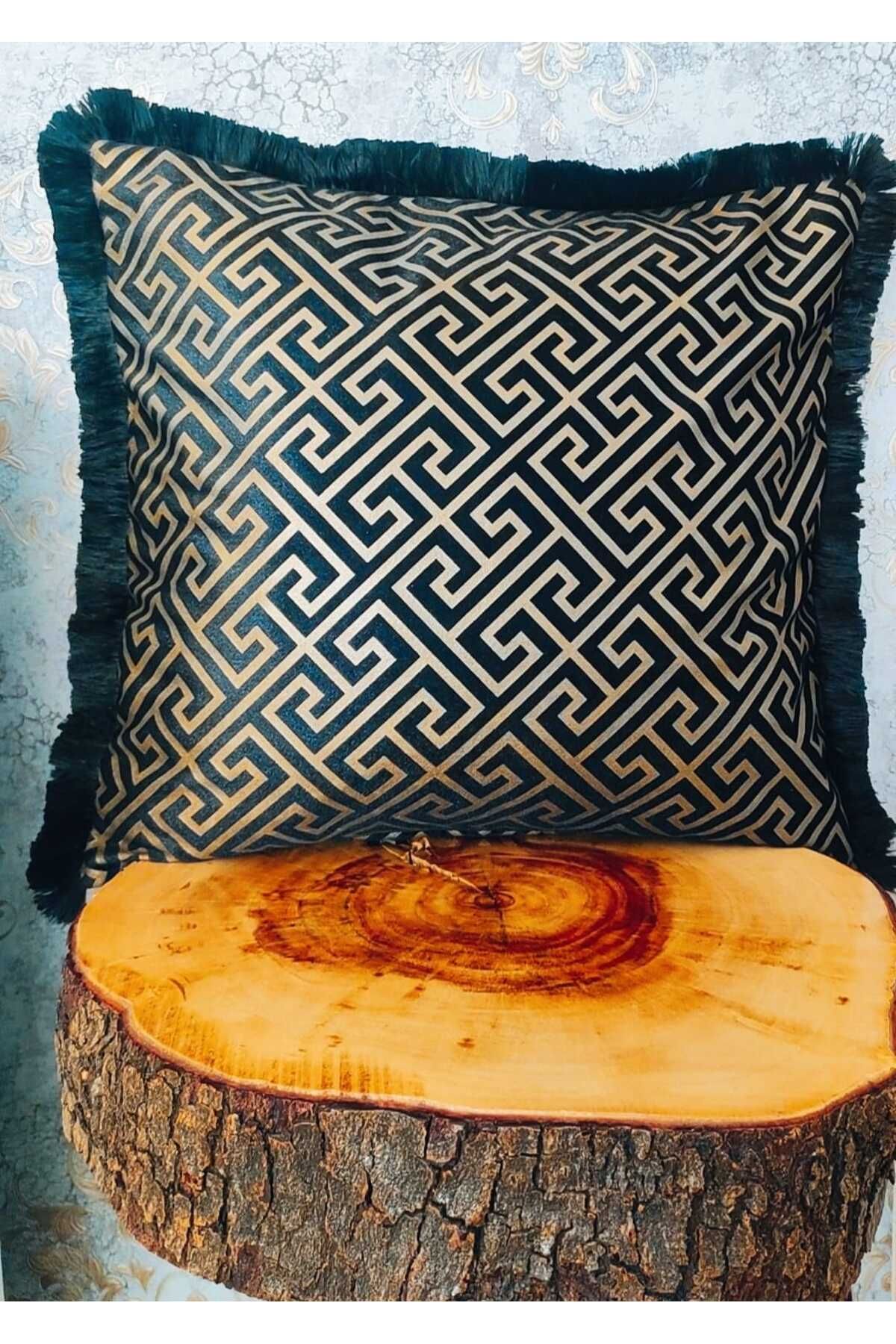 sahome İthal ipek kadife kabartma baskılı Püsküllü kırlent kılıfı 45x45 (çift taraflı desen )