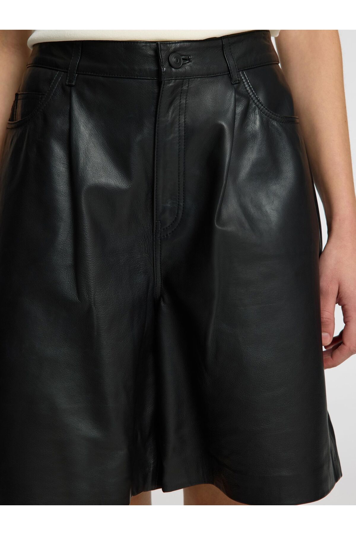 Selected Femme-Ledershorts High Waist 5