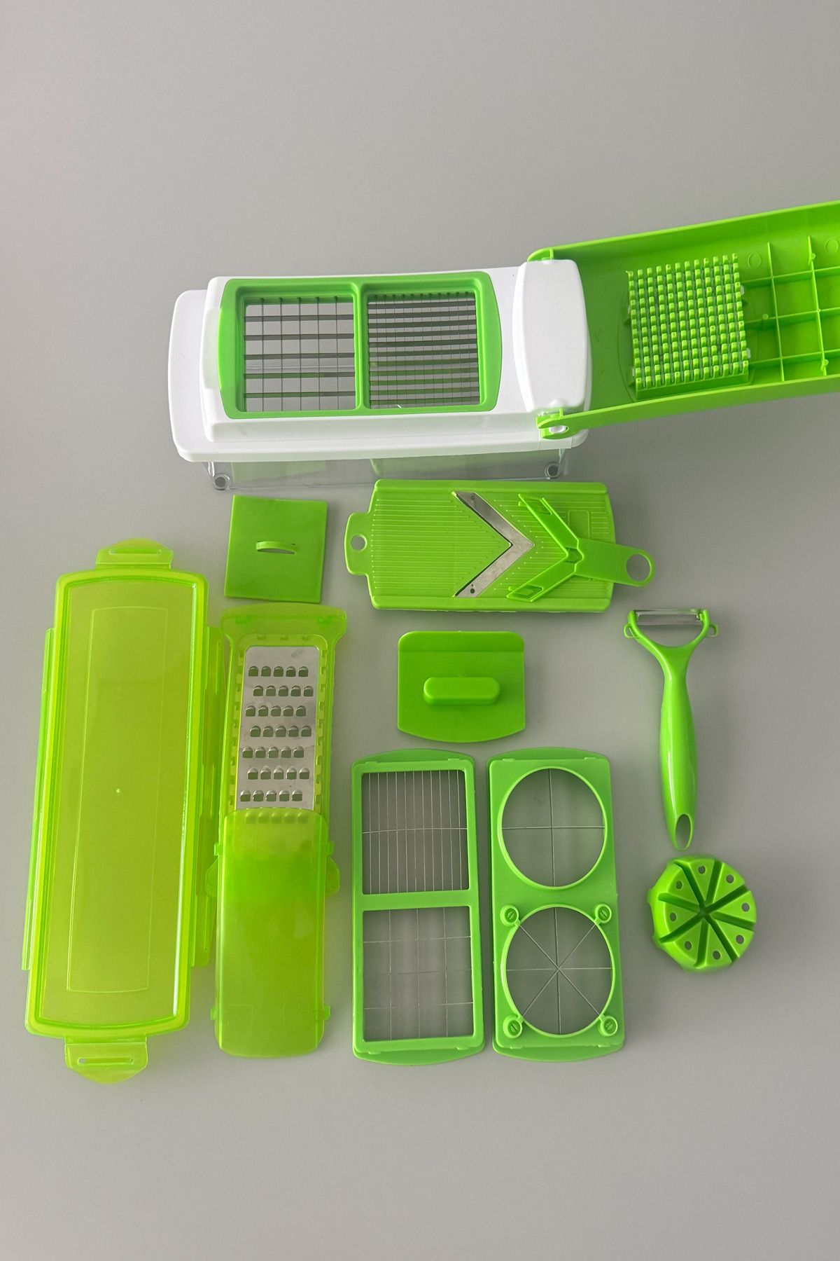 hayret sepeti-Work More Efficiently in the Kitchen with a Multi-Purpose Cutting Kit 6