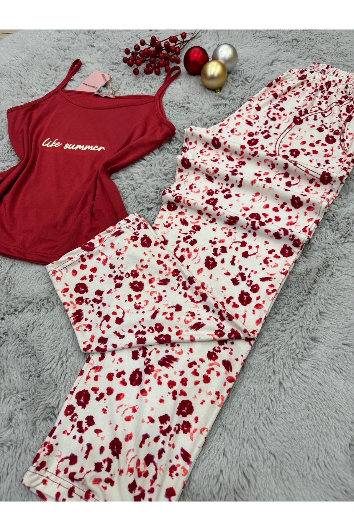 pijamaworld-Comfy Marla Pajama Set with Ip Straps and Six Long Soft Fabric 3