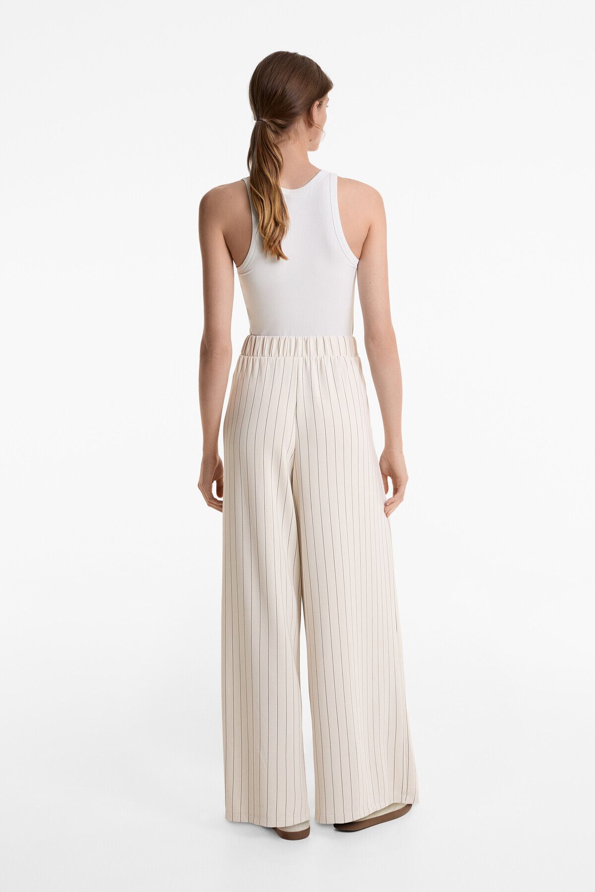 complete the look image