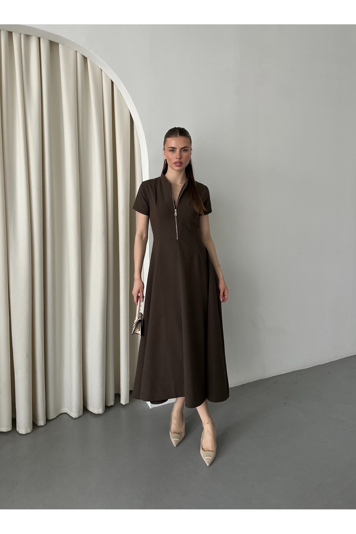 Laluvia-Rochie maro cu fermoar în față - 4824 6