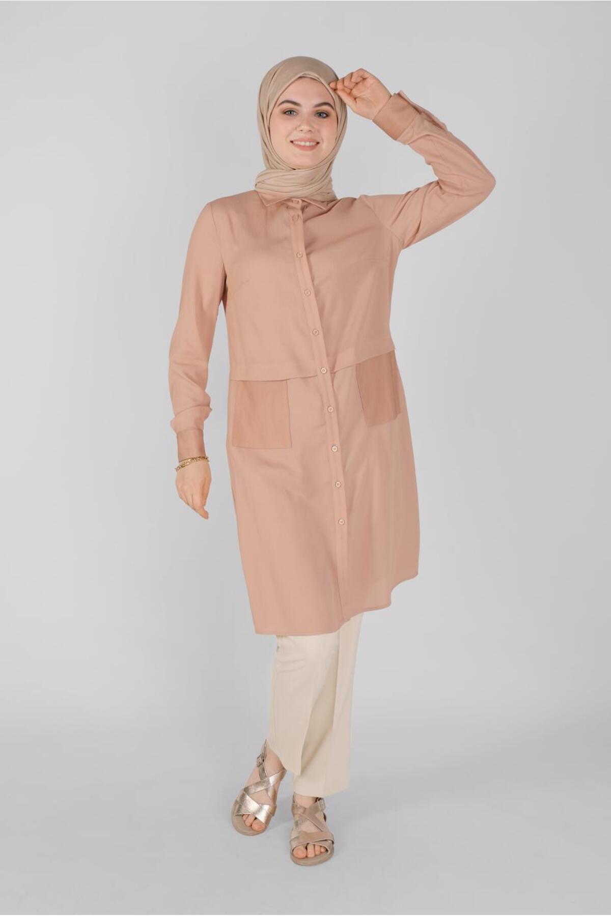 آلوینا تونیک دکمهدار ۴۰۶۱۴ آلوینا تونیک دکمهدار ۴۰۶۱۴