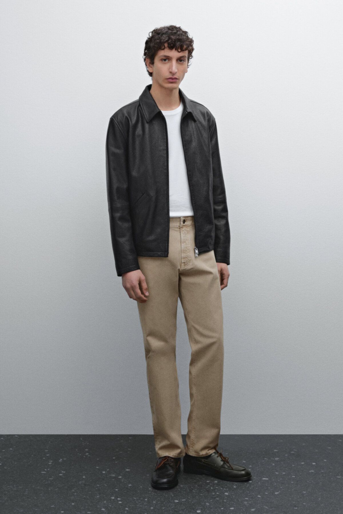 شلوار جین راحت و مناسب Massimo Dutti