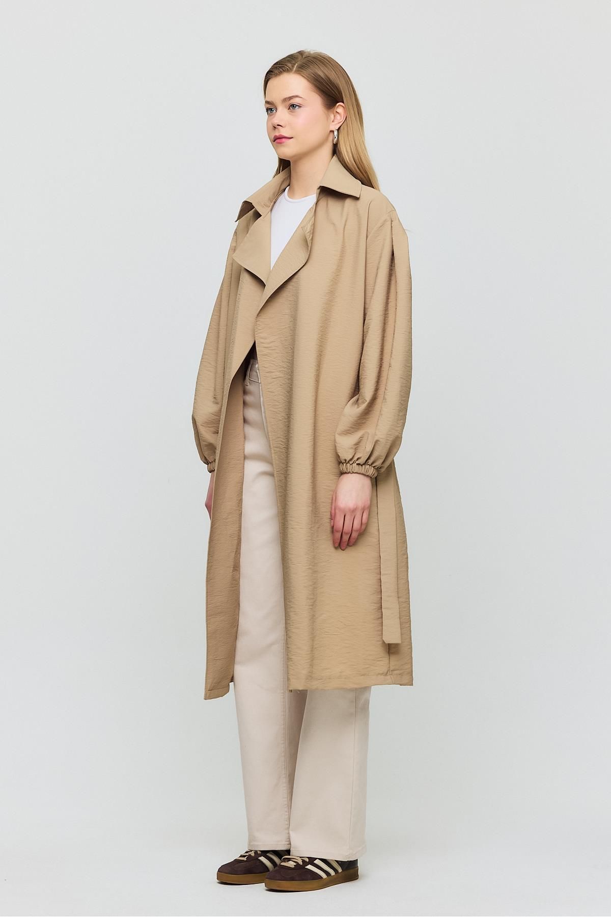 Rays-Belted Sleeve Elastic Trench Coat with Mink 4579A Model 2
