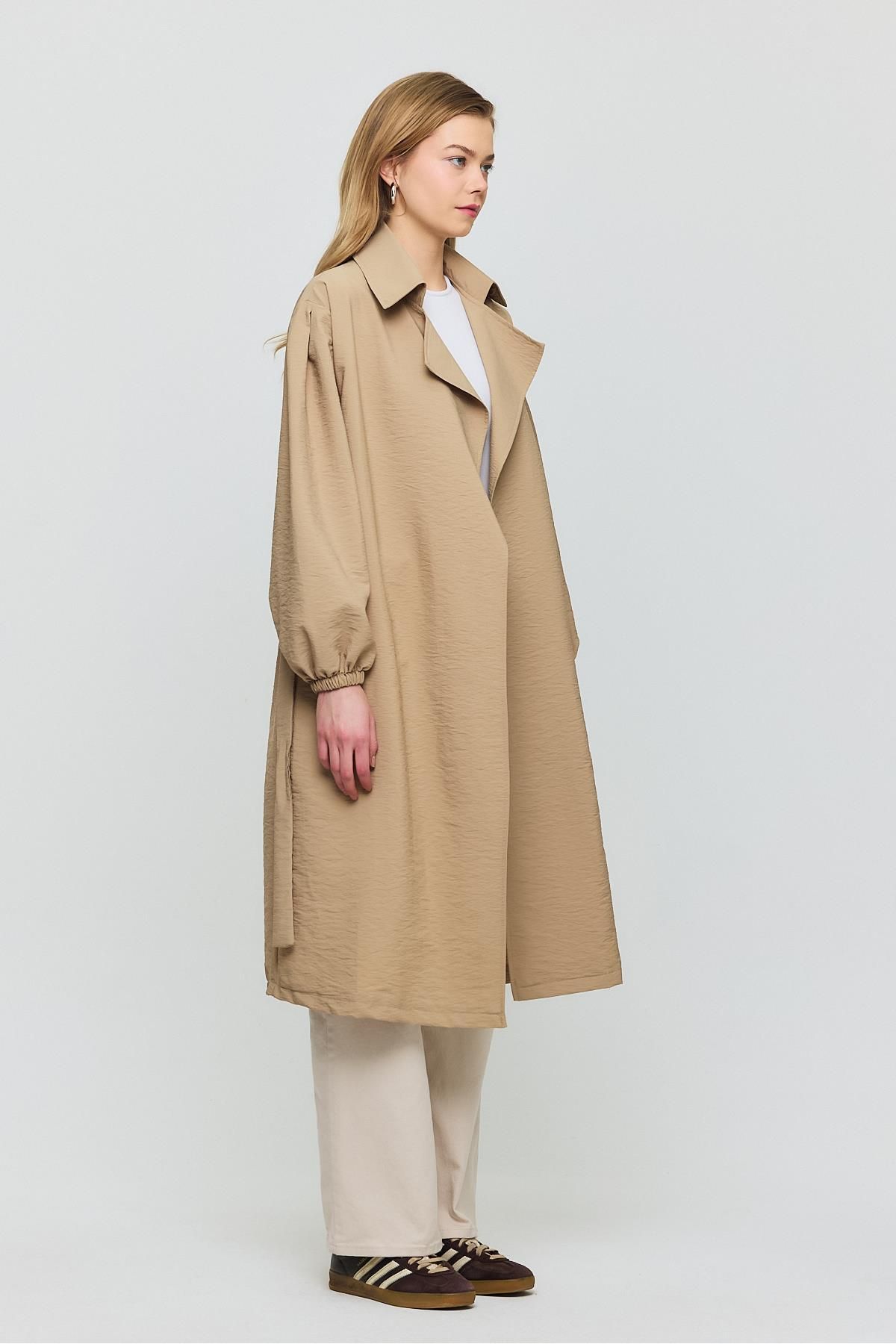 Rays-Belted Sleeve Elastic Trench Coat with Mink 4579A Model 6