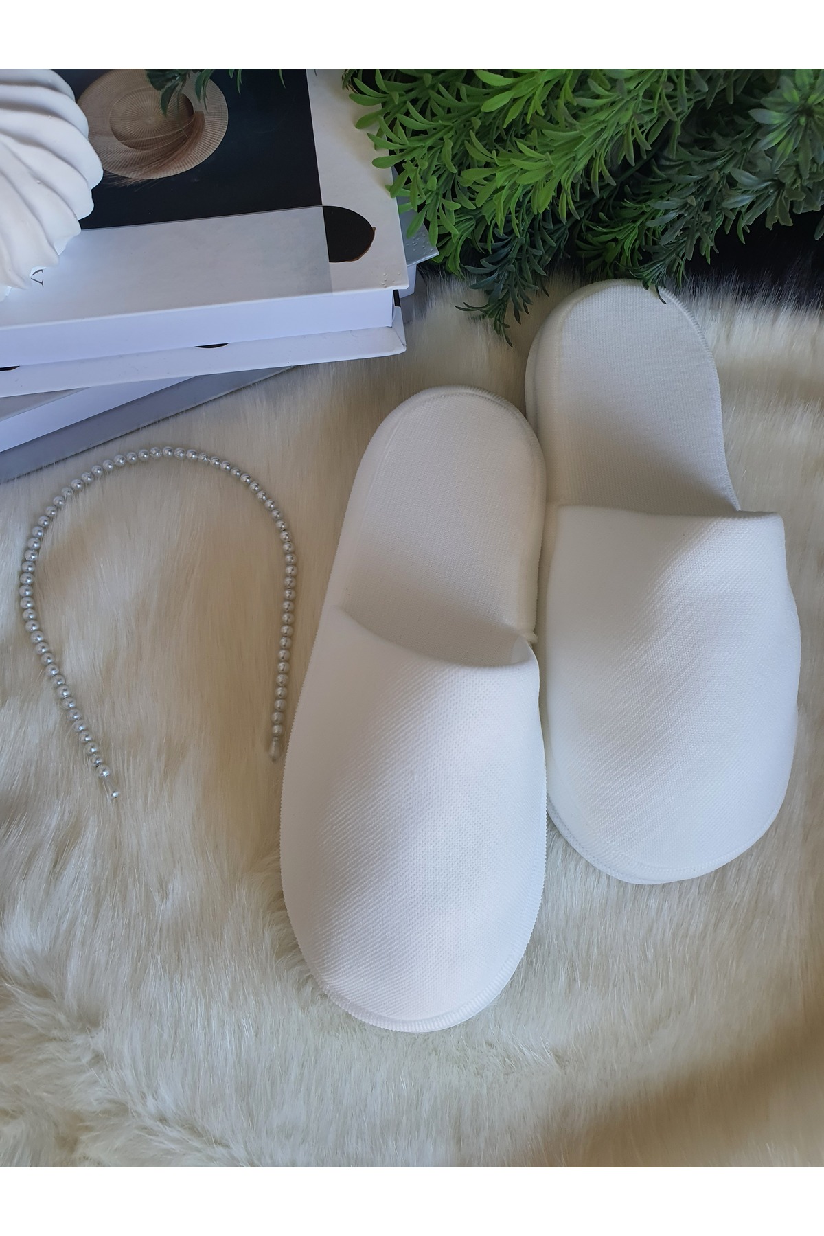 Fiyonks Atölye Kadın İncili Lohusa Taç Terlik Seti, Yenidoğan Seti fotoğrafı 3 (önizleme)