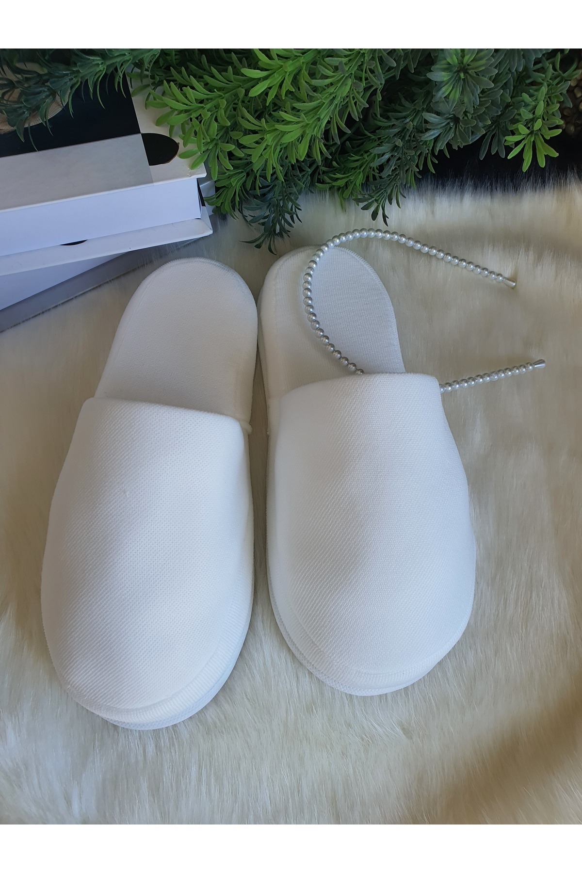 Fiyonks Atölye Kadın İncili Lohusa Taç Terlik Seti, Yenidoğan Seti fotoğrafı 2 (önizleme)