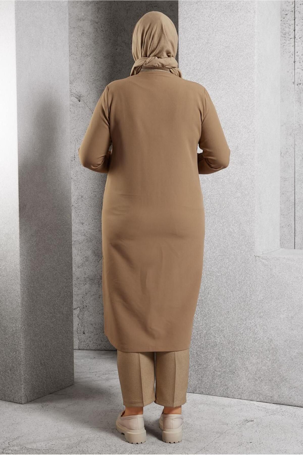 Alvina-Large Size Go Out 20626 3
