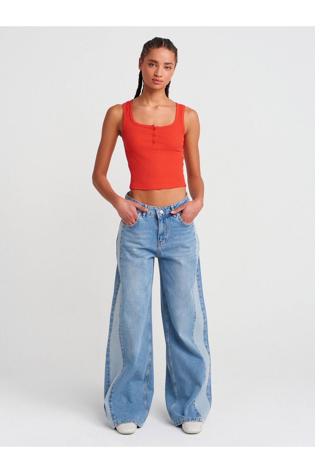 Dilvin-20983 Buttoned Square Collar Top-Red 4