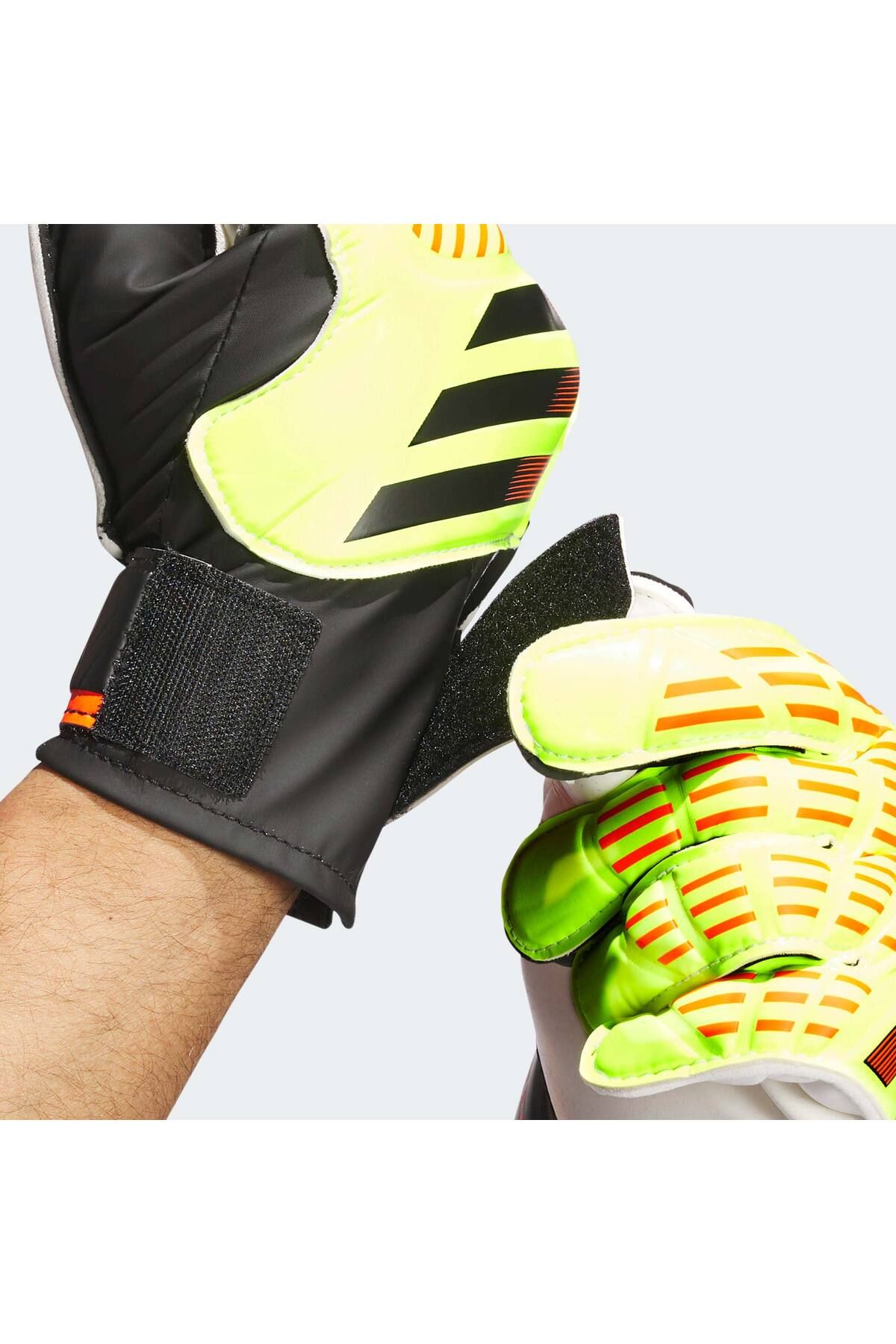 دستکش دروازه بان زرد مردانه eldiveninin pred gl trn iq4026 adidas
