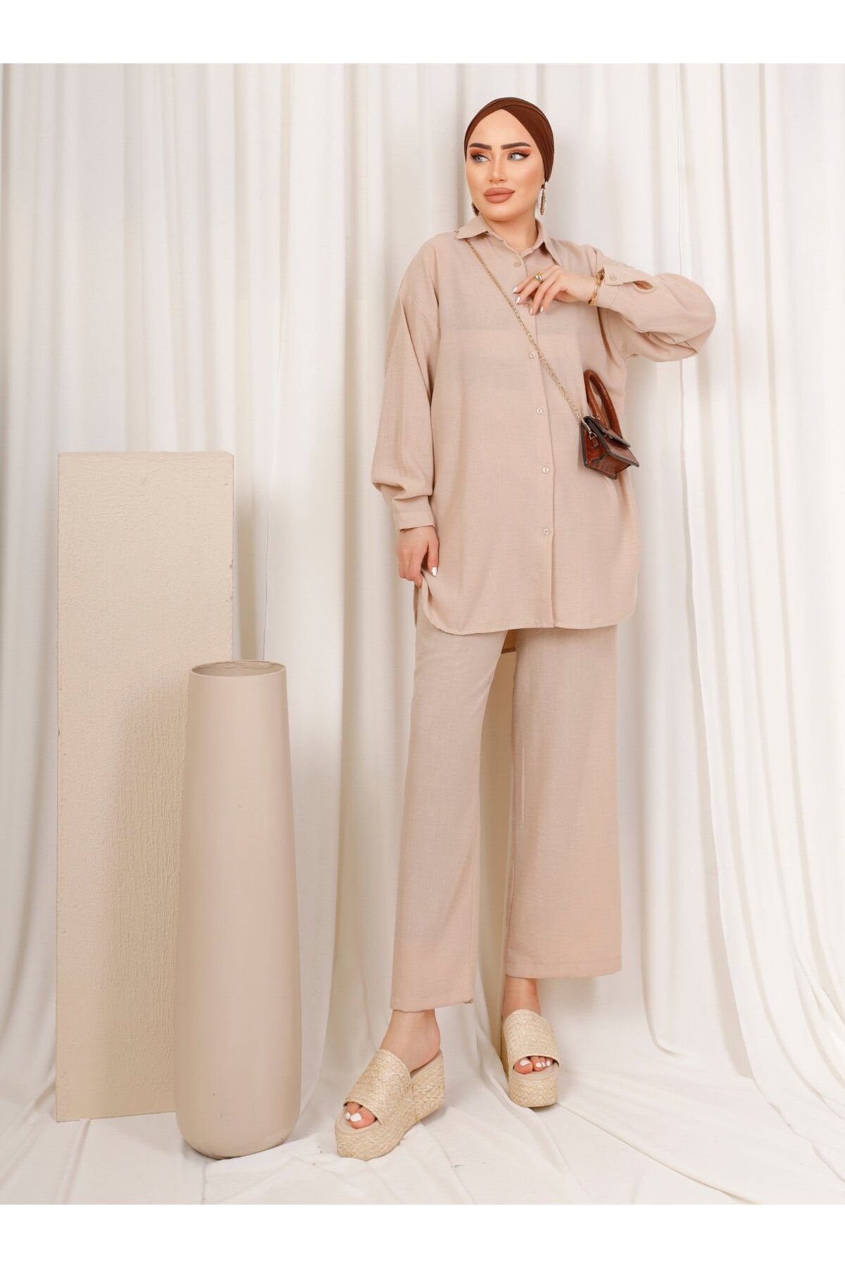 SAHRA BUTİK-Set Tesatura In - cu Pantaloni, Crem, SAHRA BUTİK 1