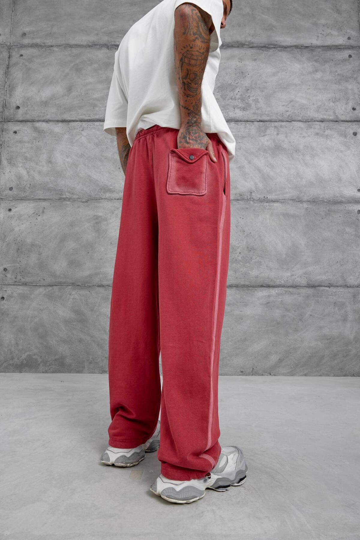 NOMARC-Red Elastic Washed Baggy Sweatpants 6
