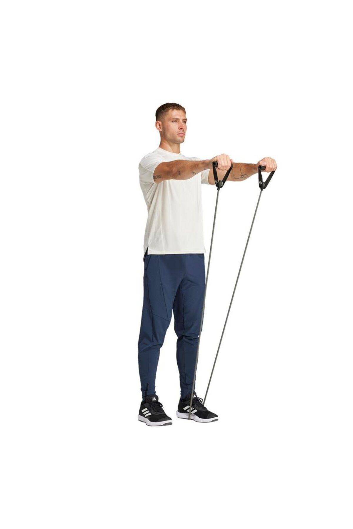 complete the look image