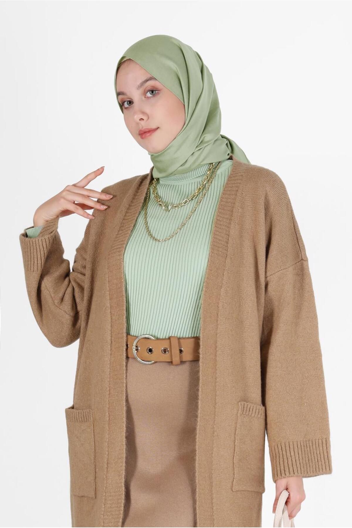 ژاکت بافتنی یقه‌بند 42112 Alvina