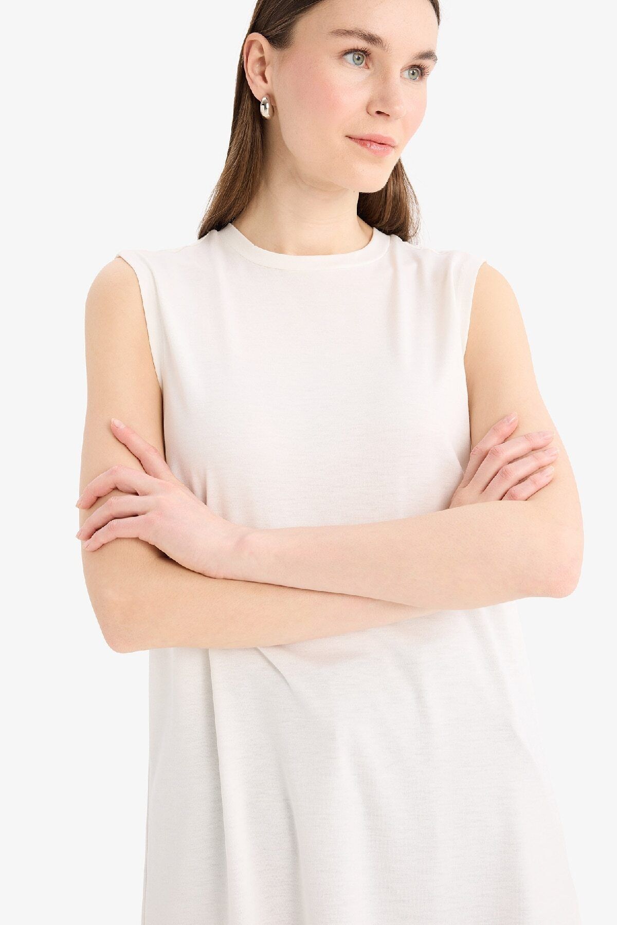 DeFacto-Regular Fit Crew Neck Short Sleeve Tunic A8352Ax25Sp 4