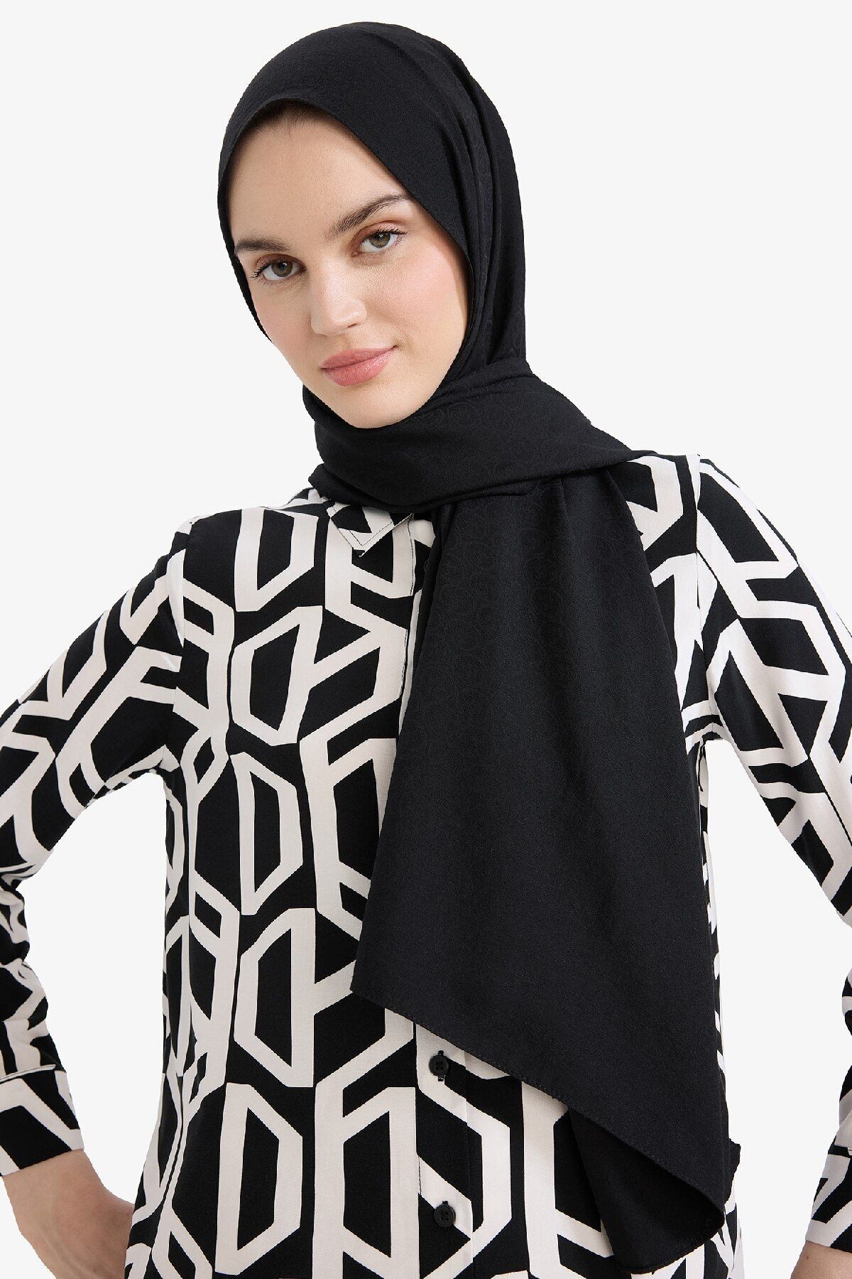 DeFacto-Damen-Jacquard-Hijab-Schal E9463AXNS 2