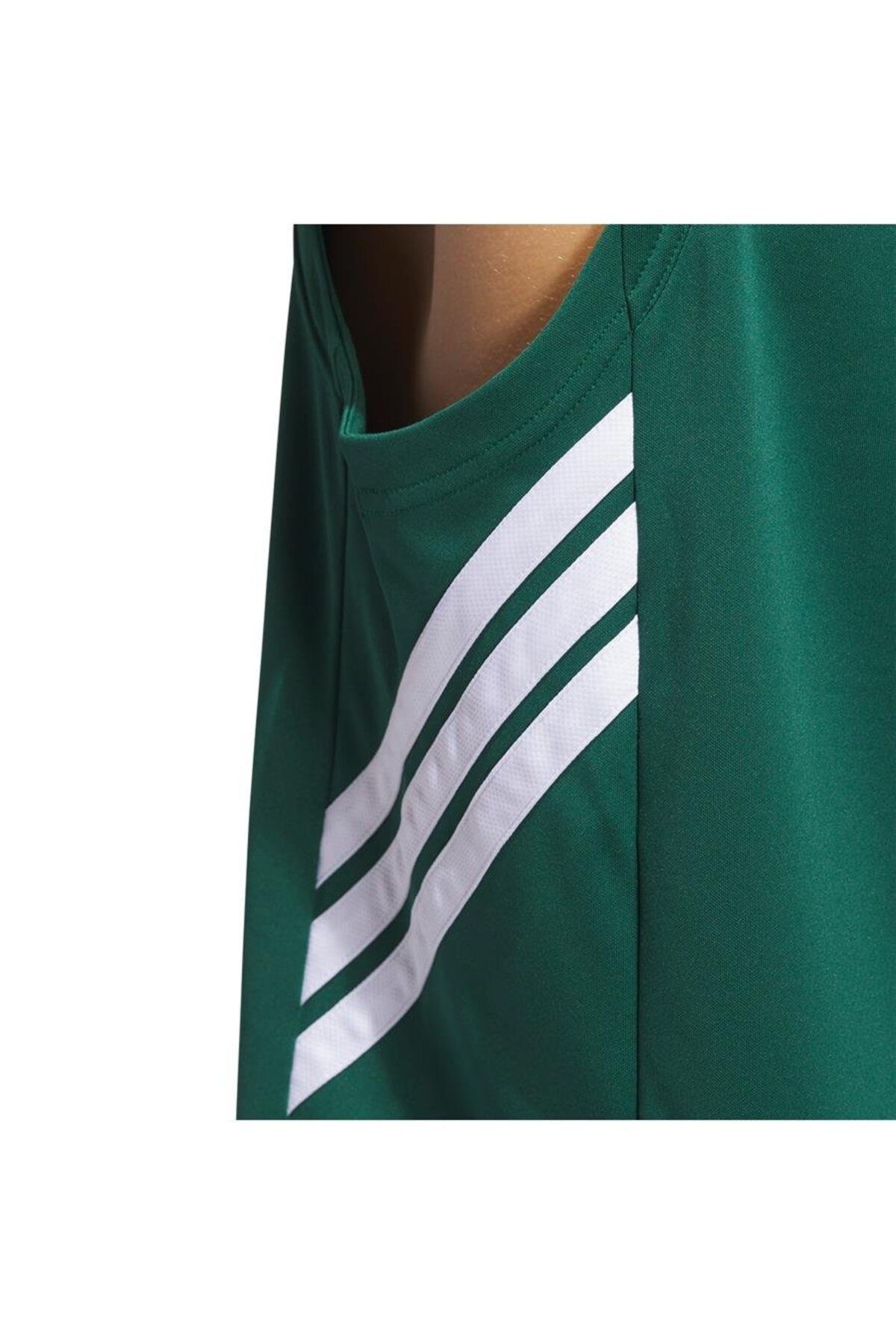 adidas-Basketball Legends Male Athlete 5