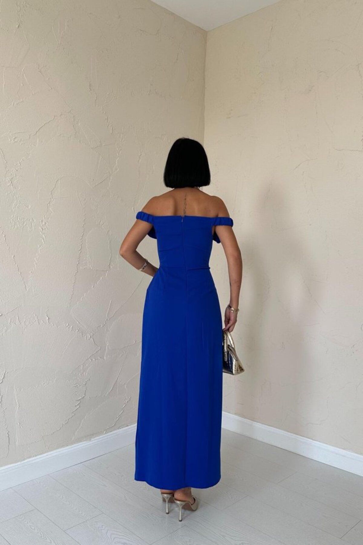 Femella Women Fashion Saks Madonna Yaka Güllü Elbise