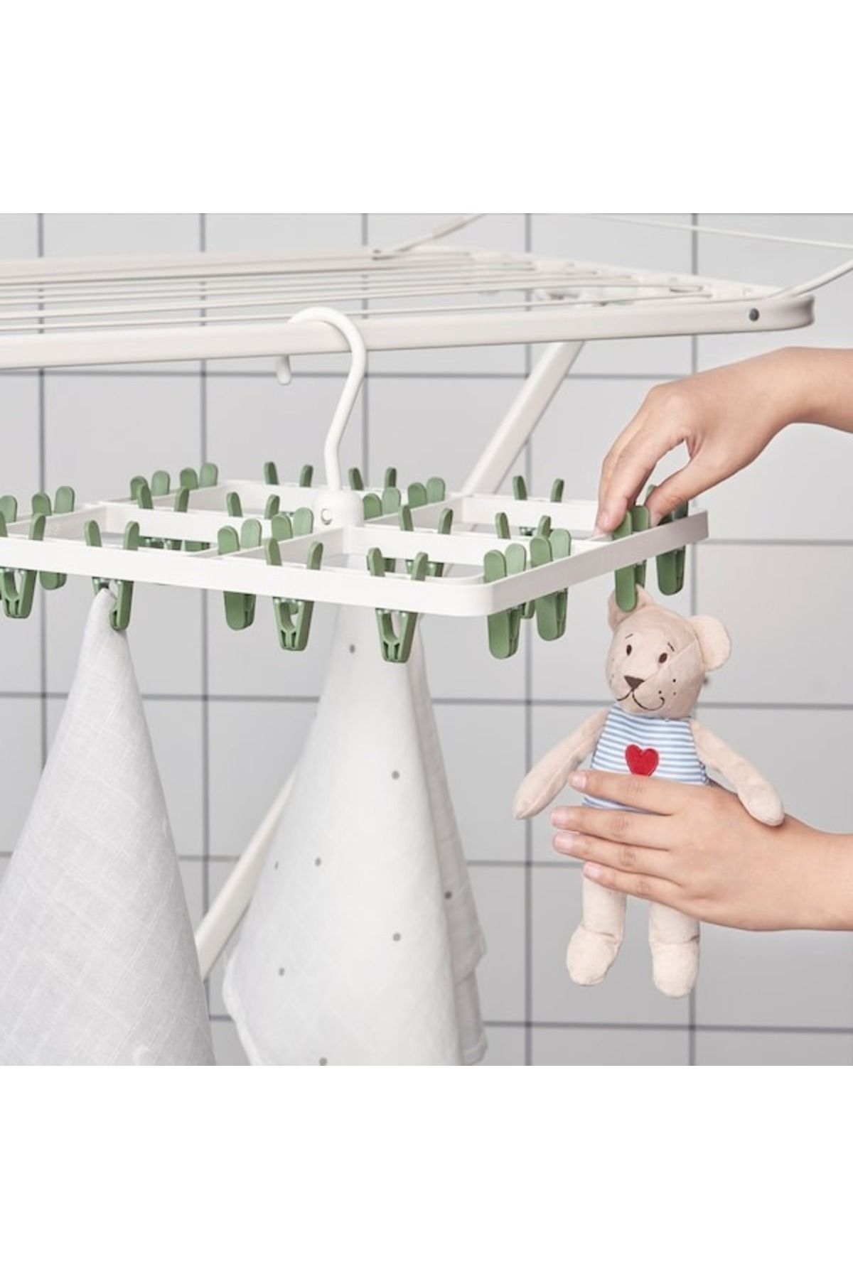 IKEA-SLIBB Hang Dryer with 24 Clothes Pegs – Green | Space-Saving Drying Solution 4