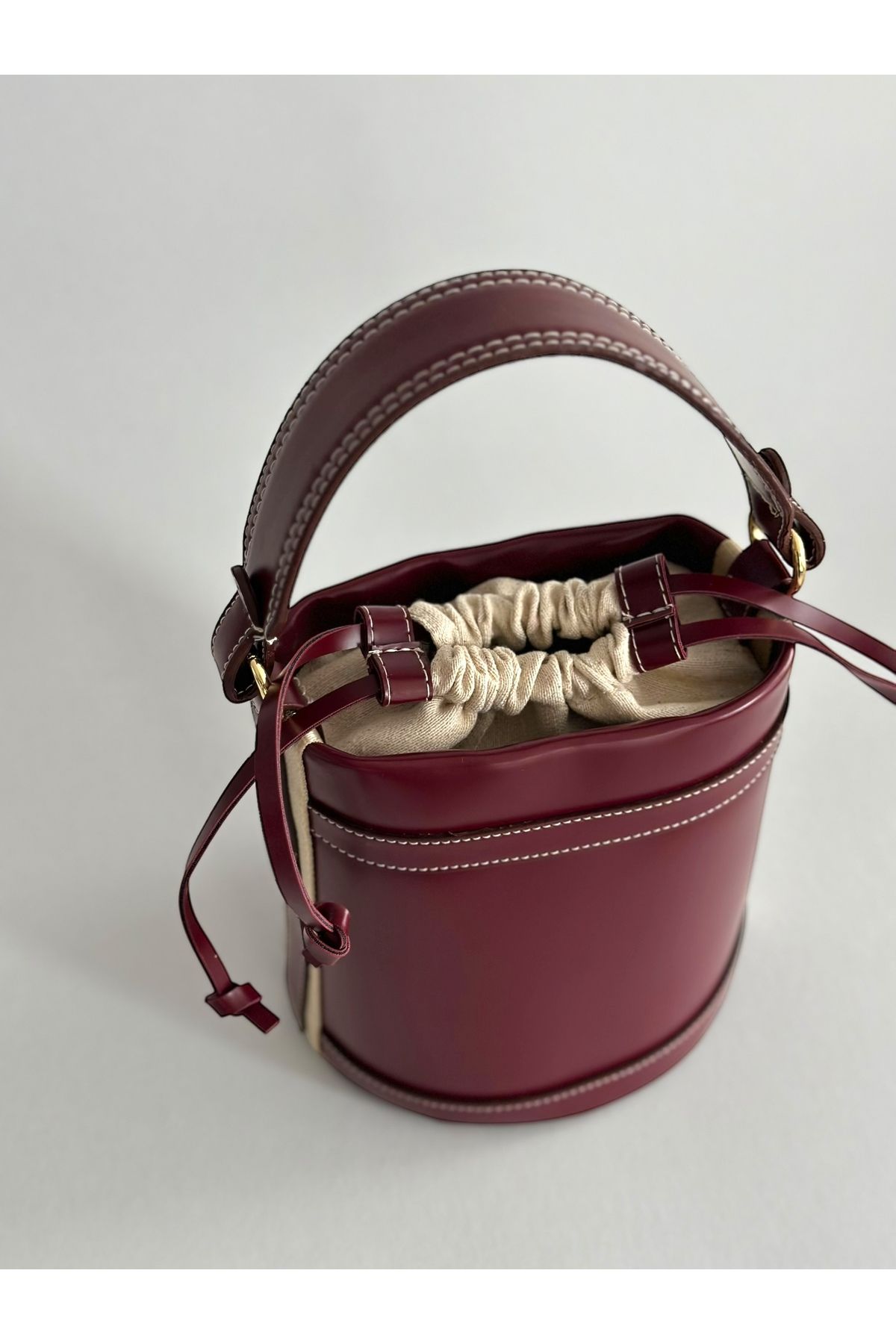 Boutiquehaki-Garmen Drawstring Detailed Bucket Hand and Shoulder Bag 2