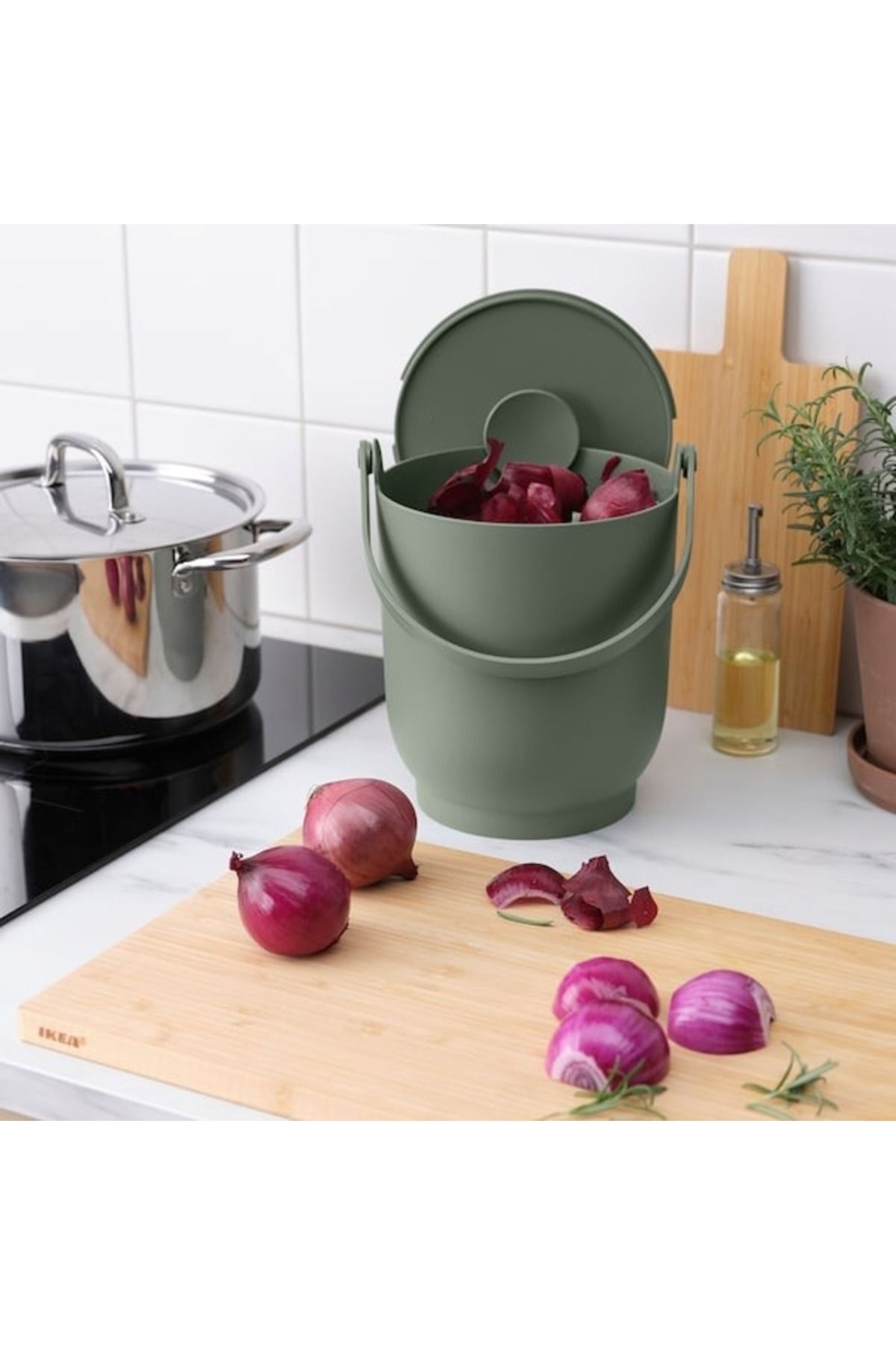 IKEA-FARMARKVAST Bin with Lid for Organic Waste – Eco-Friendly Composting Solution (Grey-Green, 4L) 5