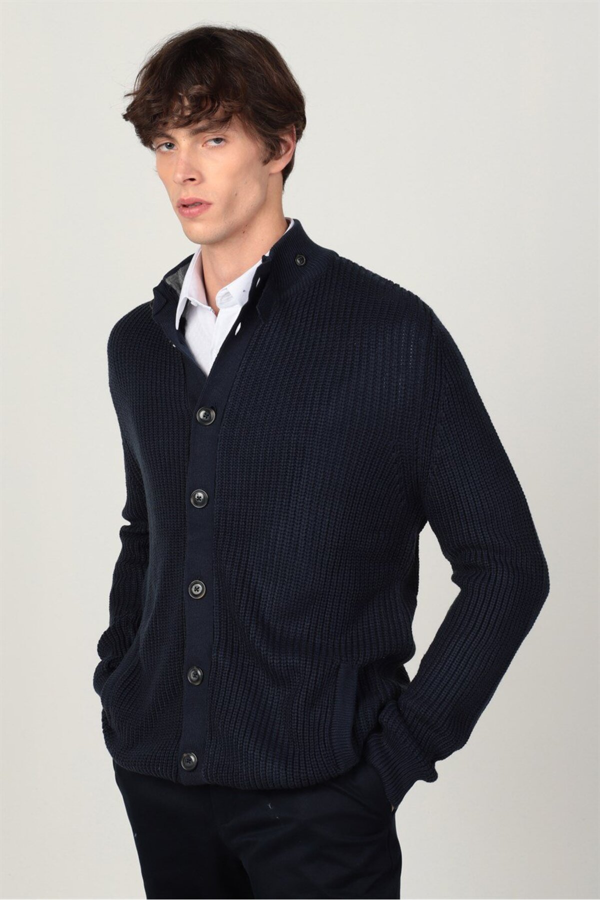 Tudors Erkek Slim Fit Dar Kesim Çizgili Yandan Cepli Hırka