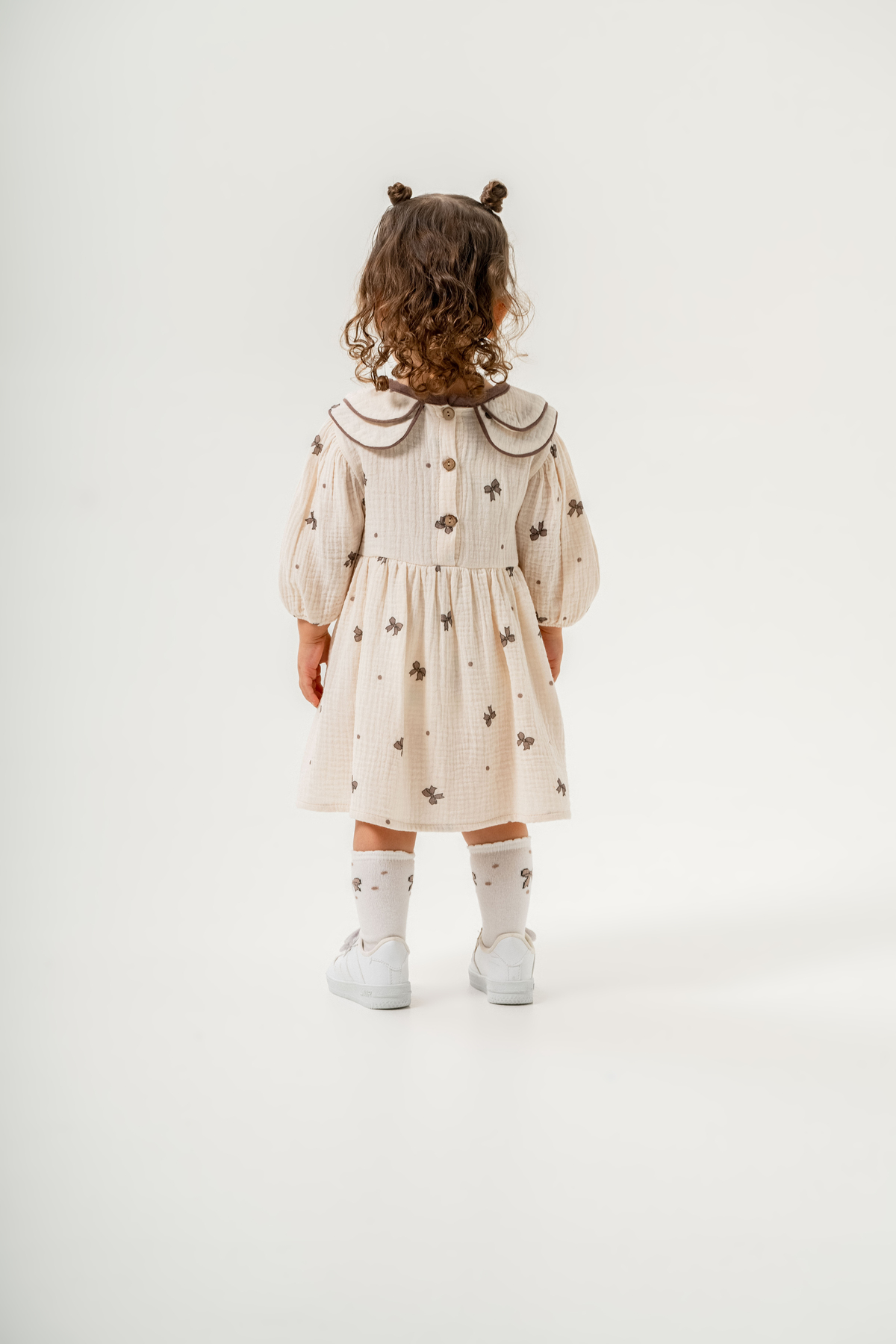 JNF kids Kız Bebek Müslin Yazlık Fiyonklu Elbise Kısa Çorap Hediyeli fotoğrafı 5 (önizleme)