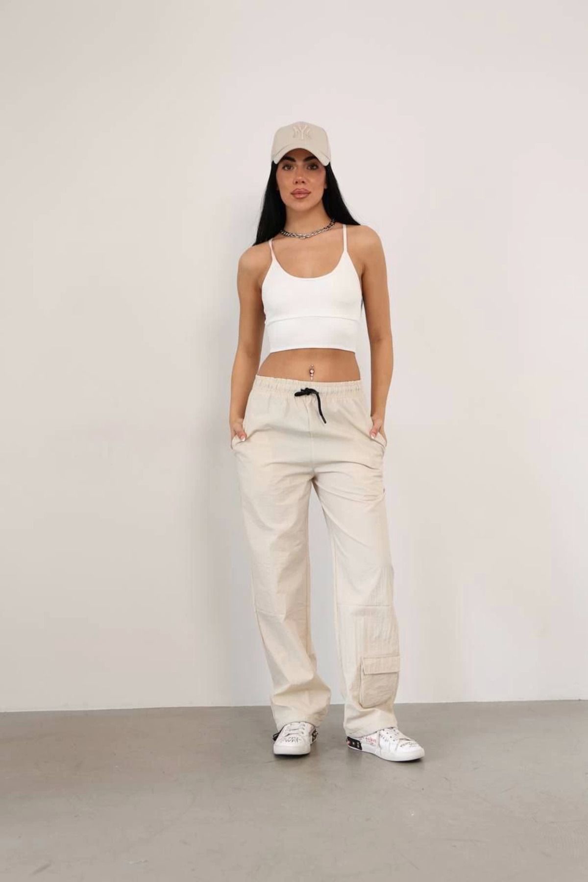 Pink Stil Paraşüt Kumaş Kargo Ceplı Baggy Eşofman- Bej
