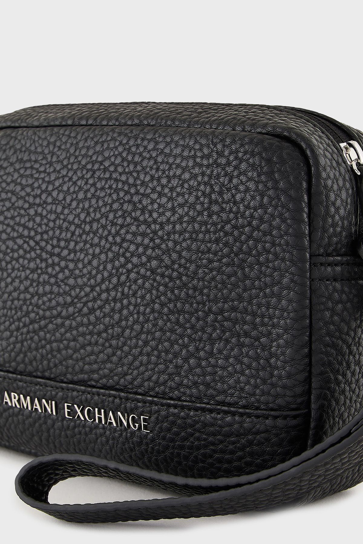 کیف دستی مردانه آرایشی با آرم قابل جابجایی Armani Exchange