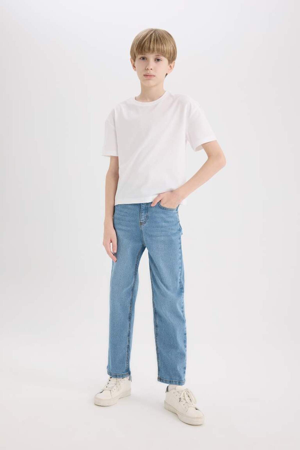 DeFacto-New Season Boy's Loose Fit Straight Leg Basic Straight Jean Trousers 2