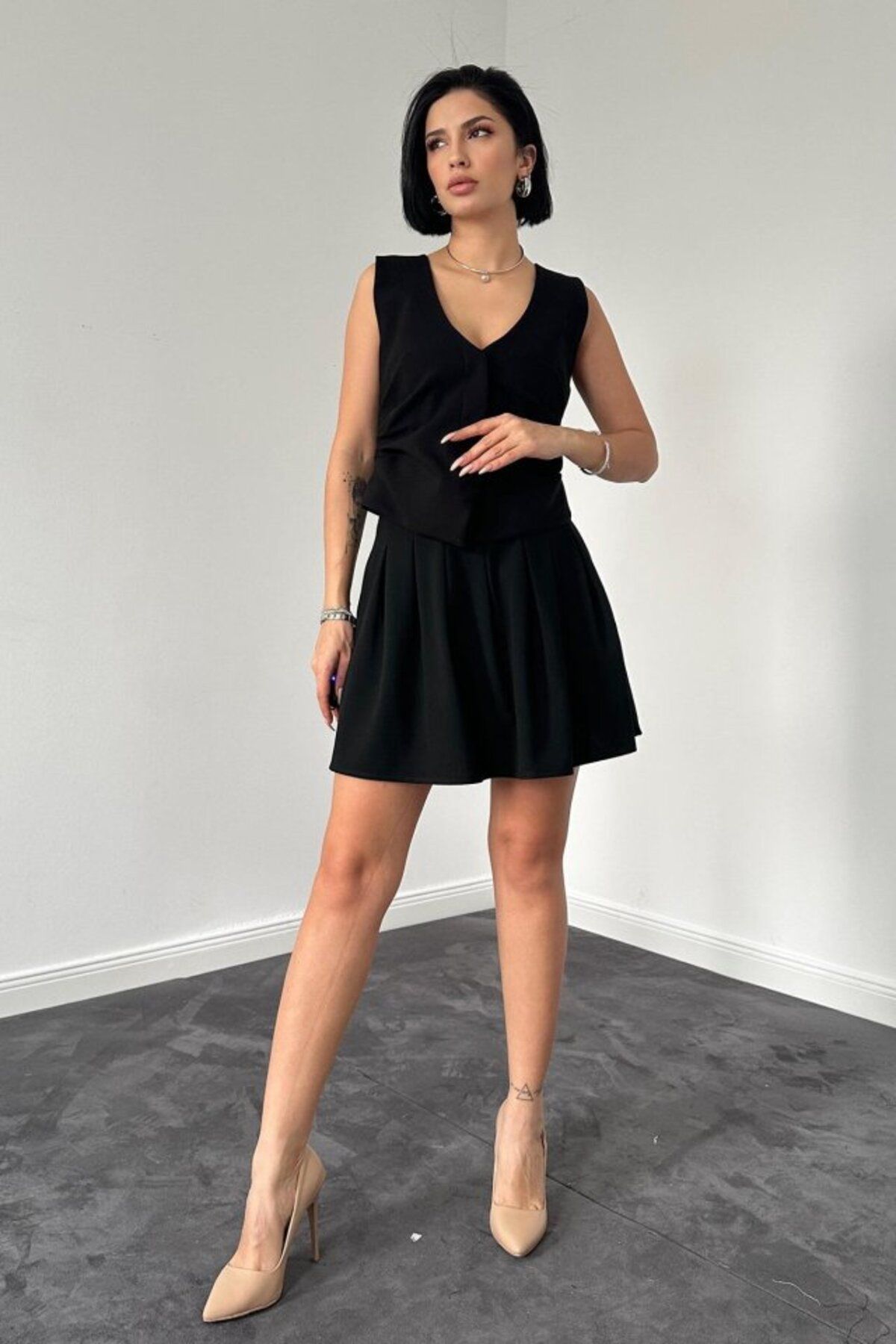 MRA Fashion Siyah Pilikaşe Mini Etek