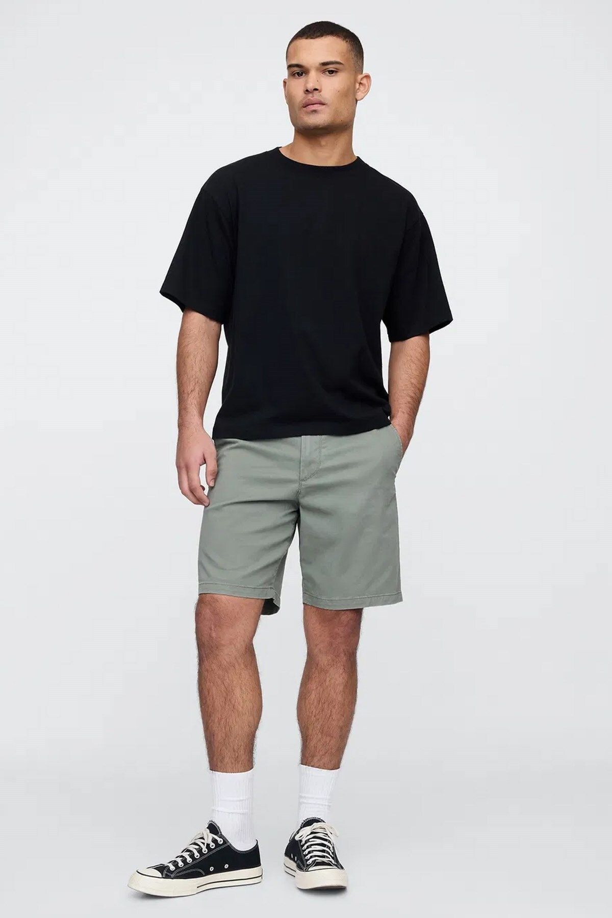 GAP V-9IN Essential Erkek Şort