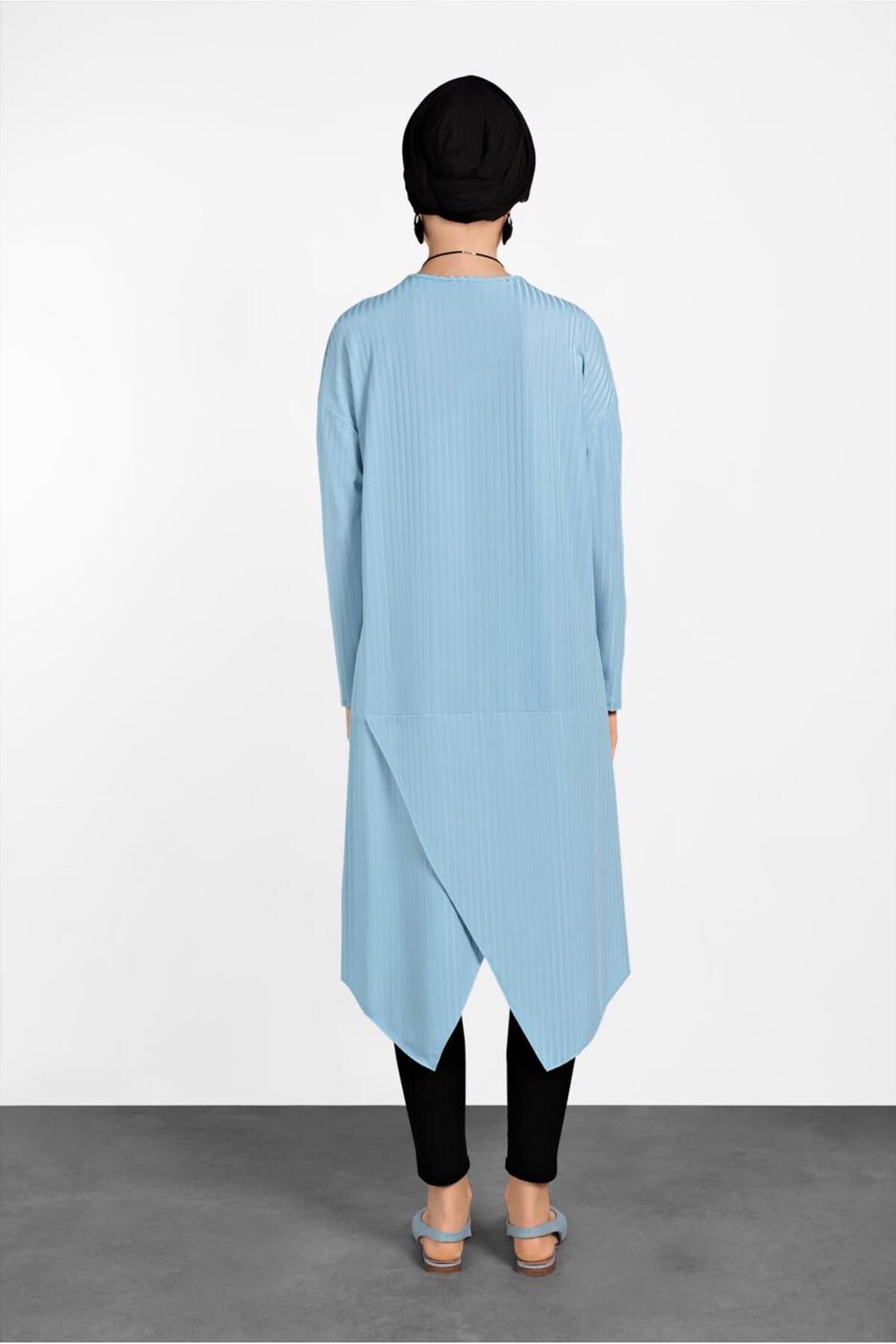 Alvina-Tunic with Asymmetrical Cuts and Pocket Detail 4448 3