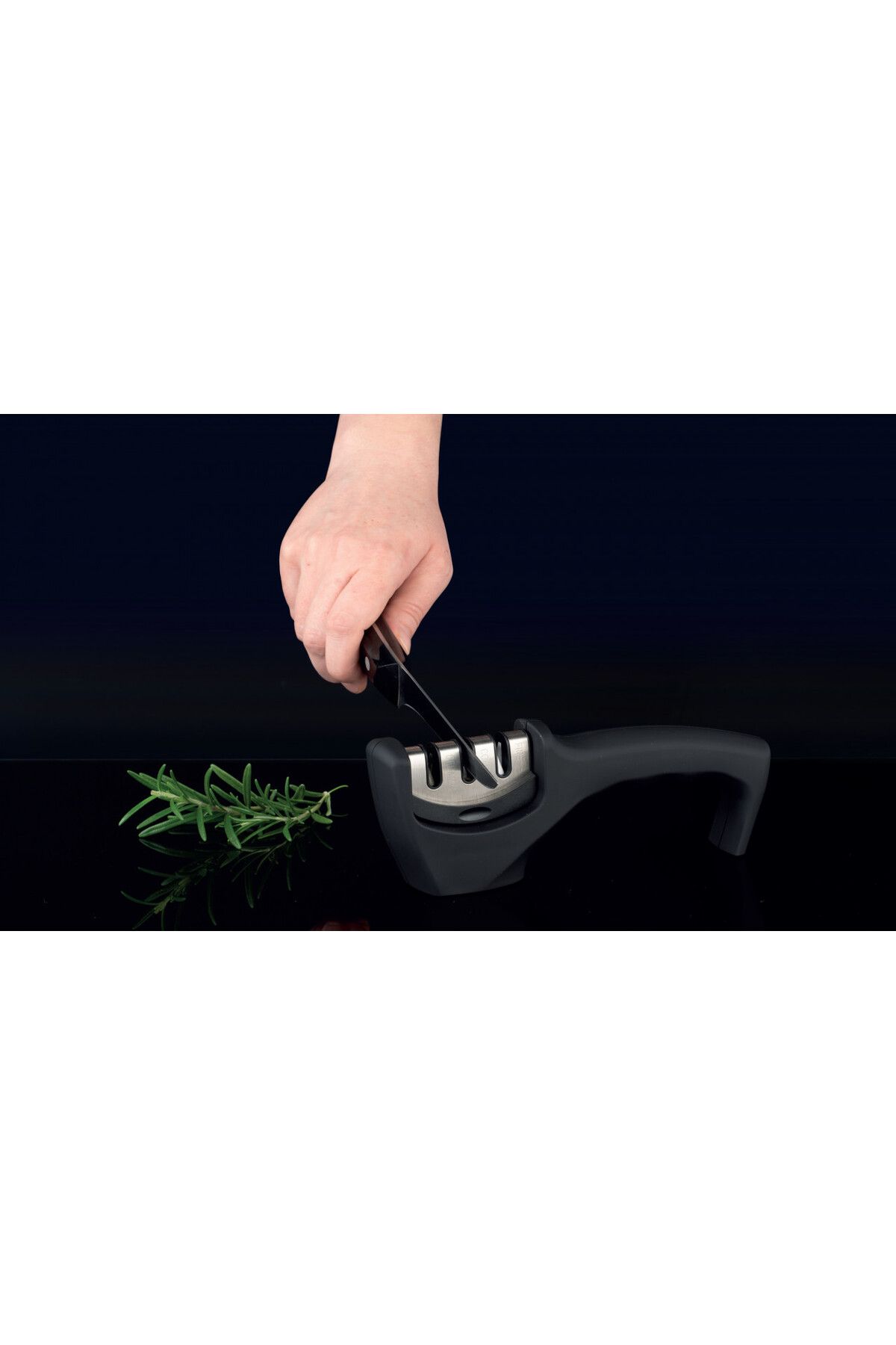Ambition-Knife sharpener with handle, Shark 3