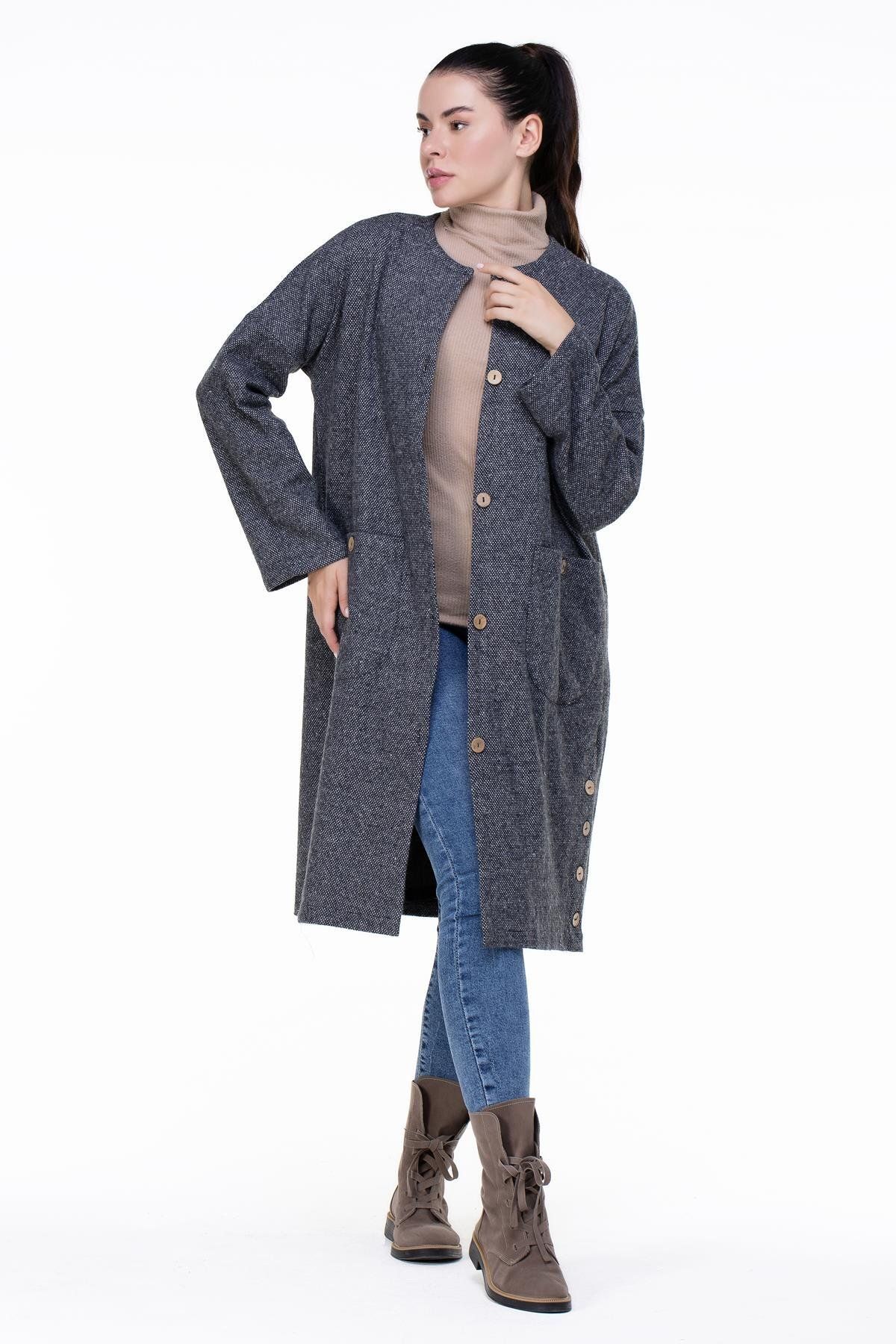complete the look image