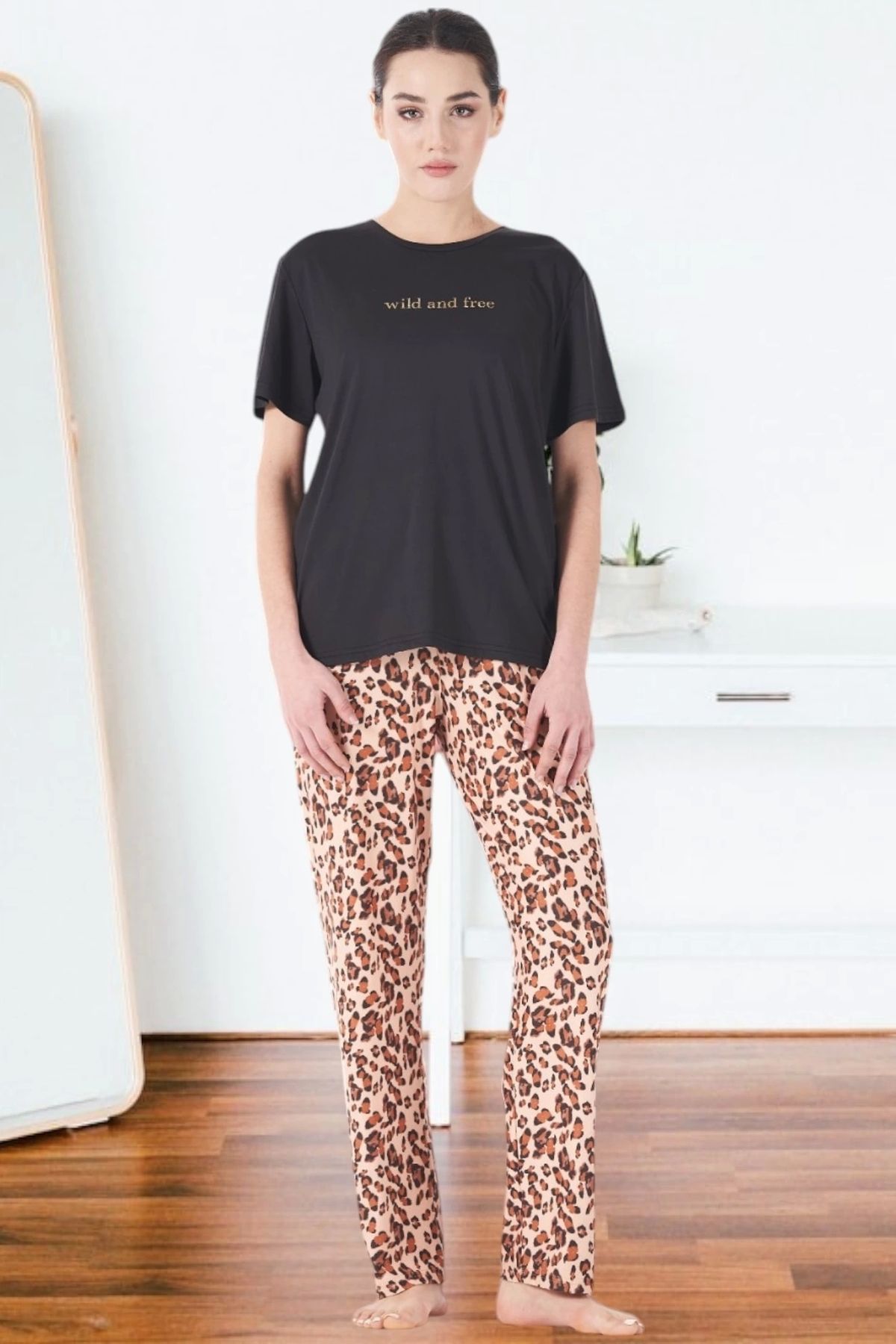 Nemere Estiva 25161 Kadın Marla Leoparlı Kısa Kol Pijama Takımı