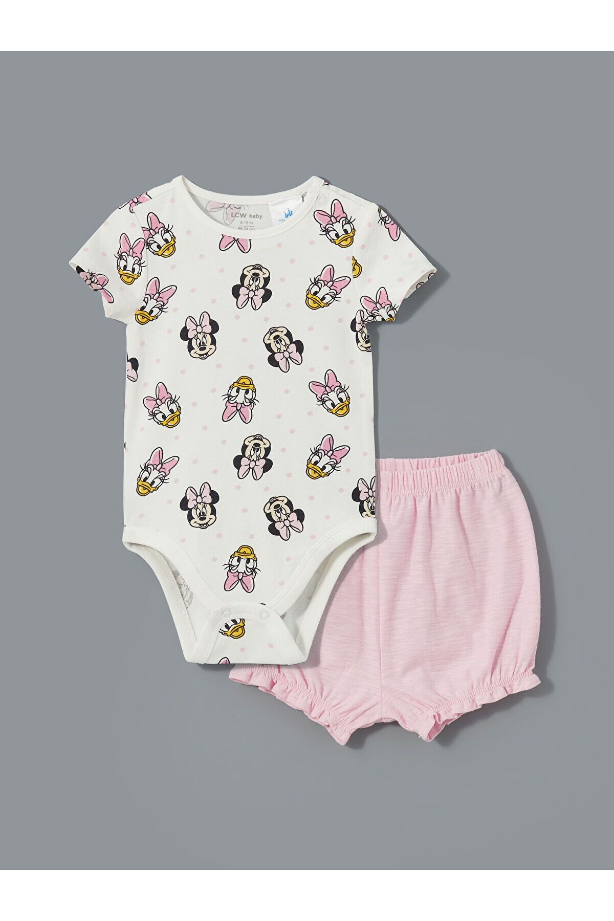 LC Waikiki Kız Bebek Çıtçıtlı Body ve Şort 2'li Takım