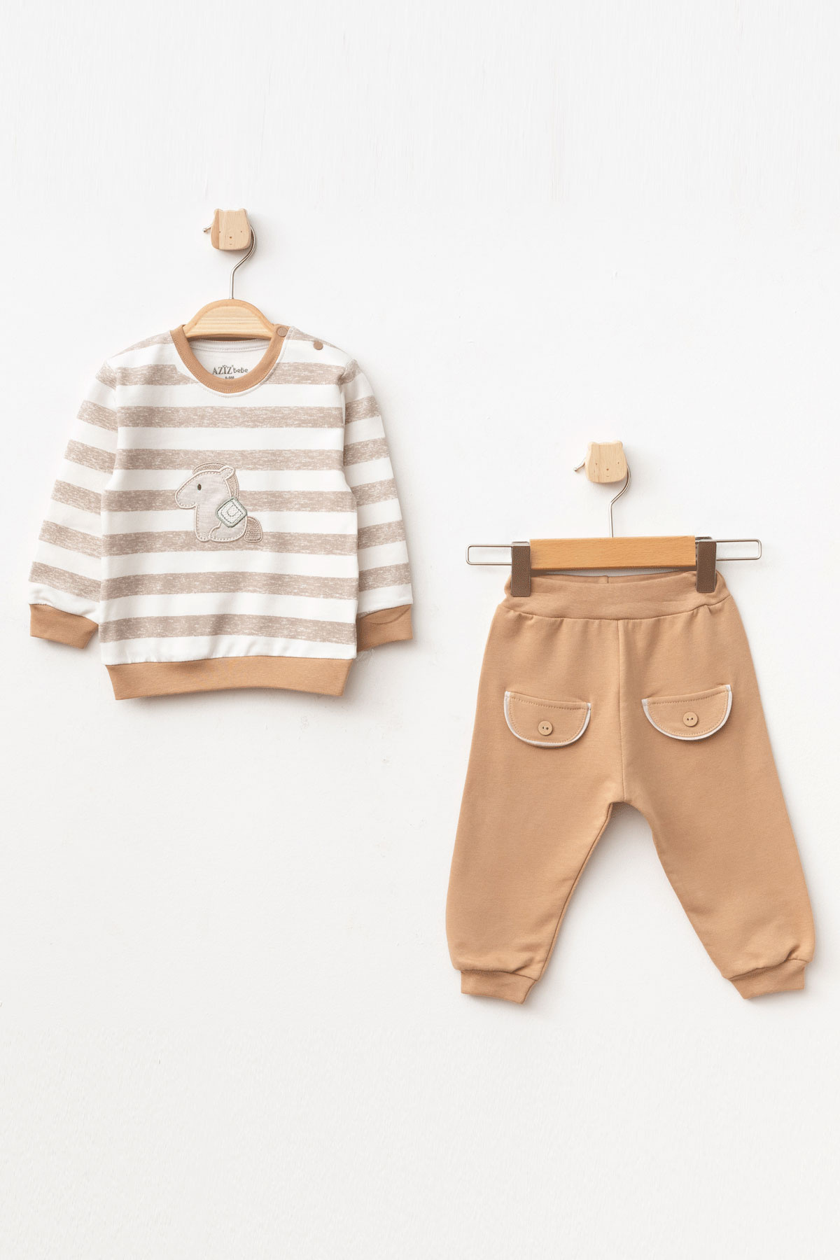 Sevimli At Desenli 2li Alt Üst Bebek Takımı  Arası Beden