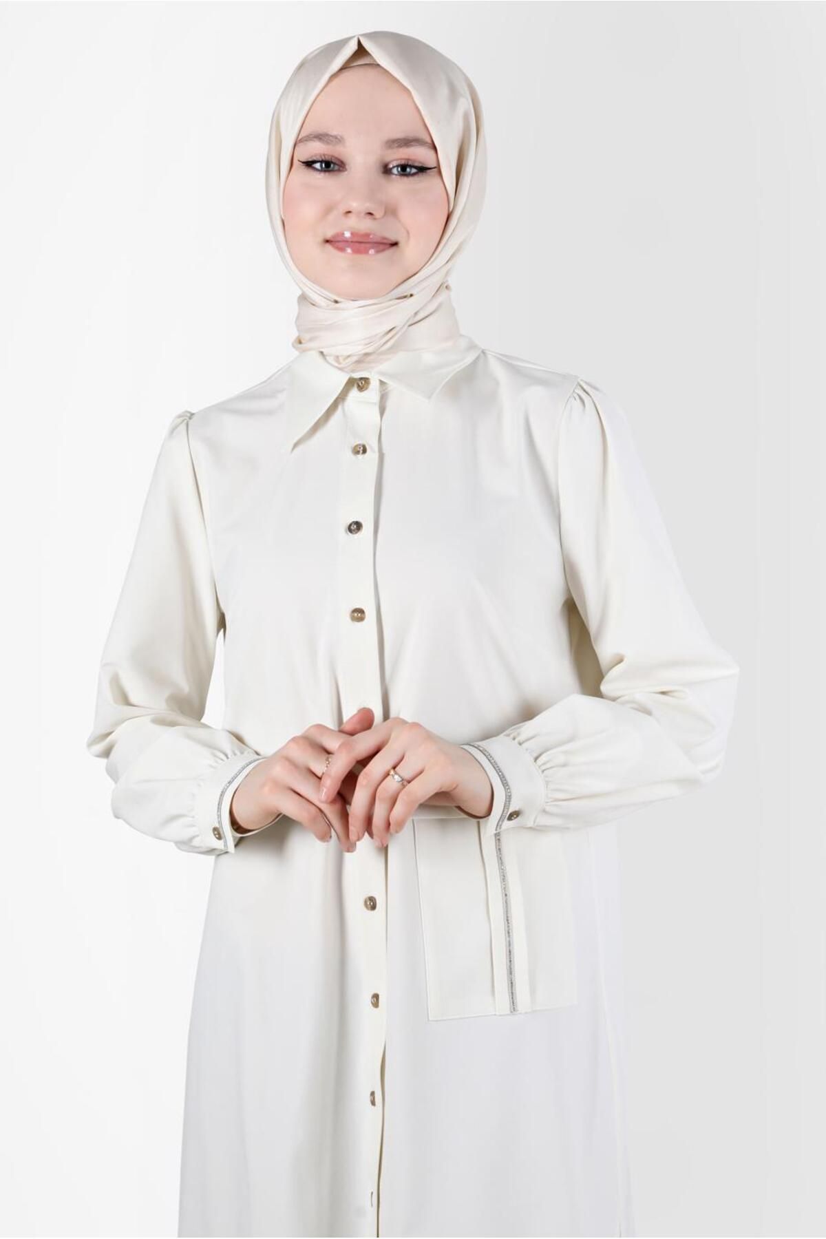 تونیک دکمه دار جزئیات سنگی 42528 Alvina