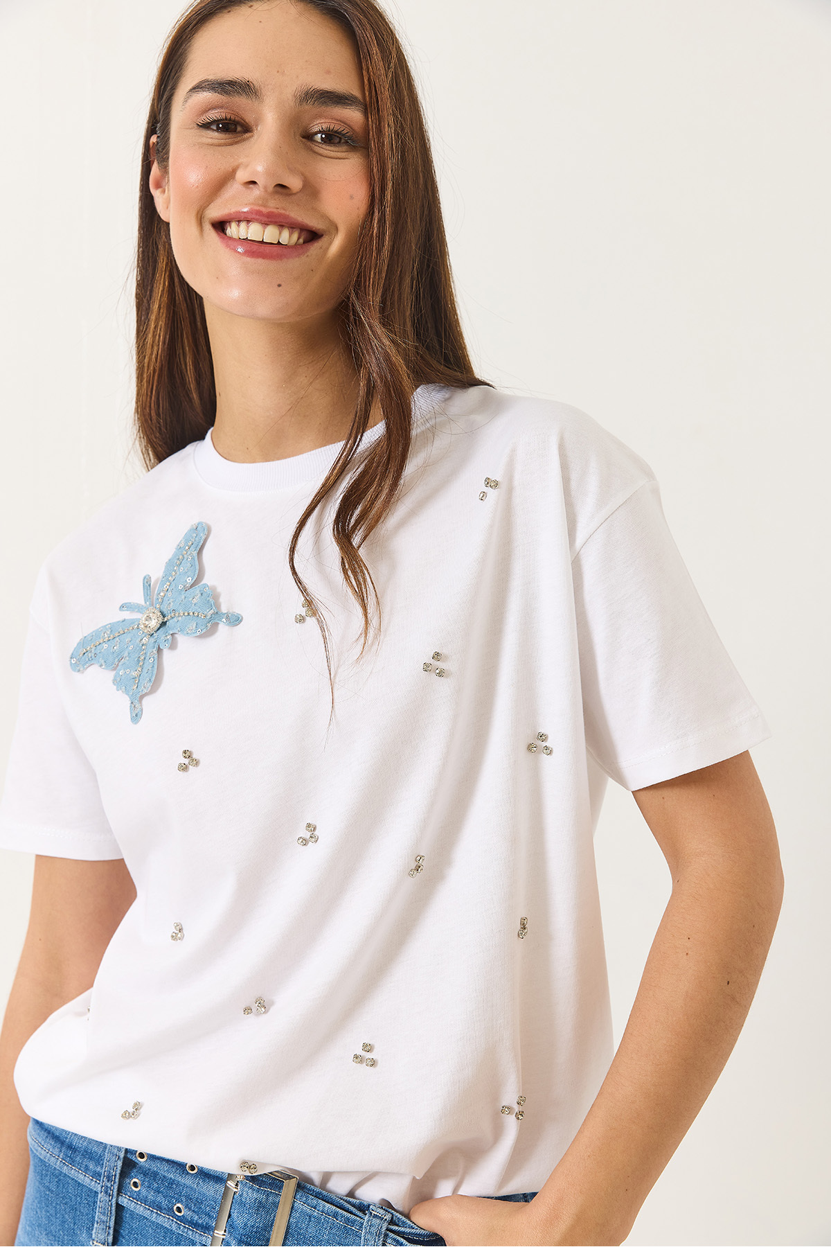 LUCCI Embroidered Crew Neck T-Shirt 2