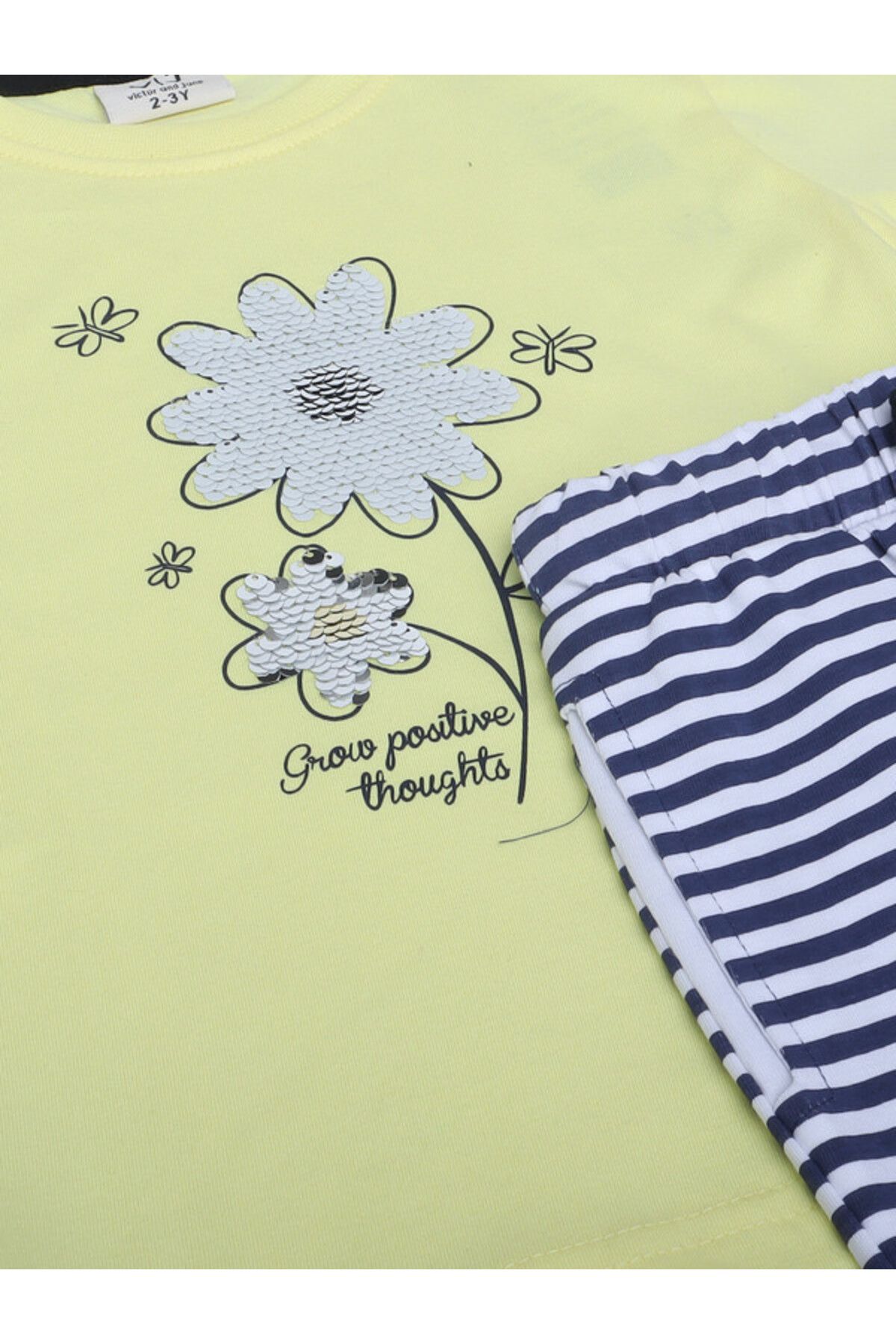 Victor and Jane-- Printed T-shirt and Pyjama Set 3