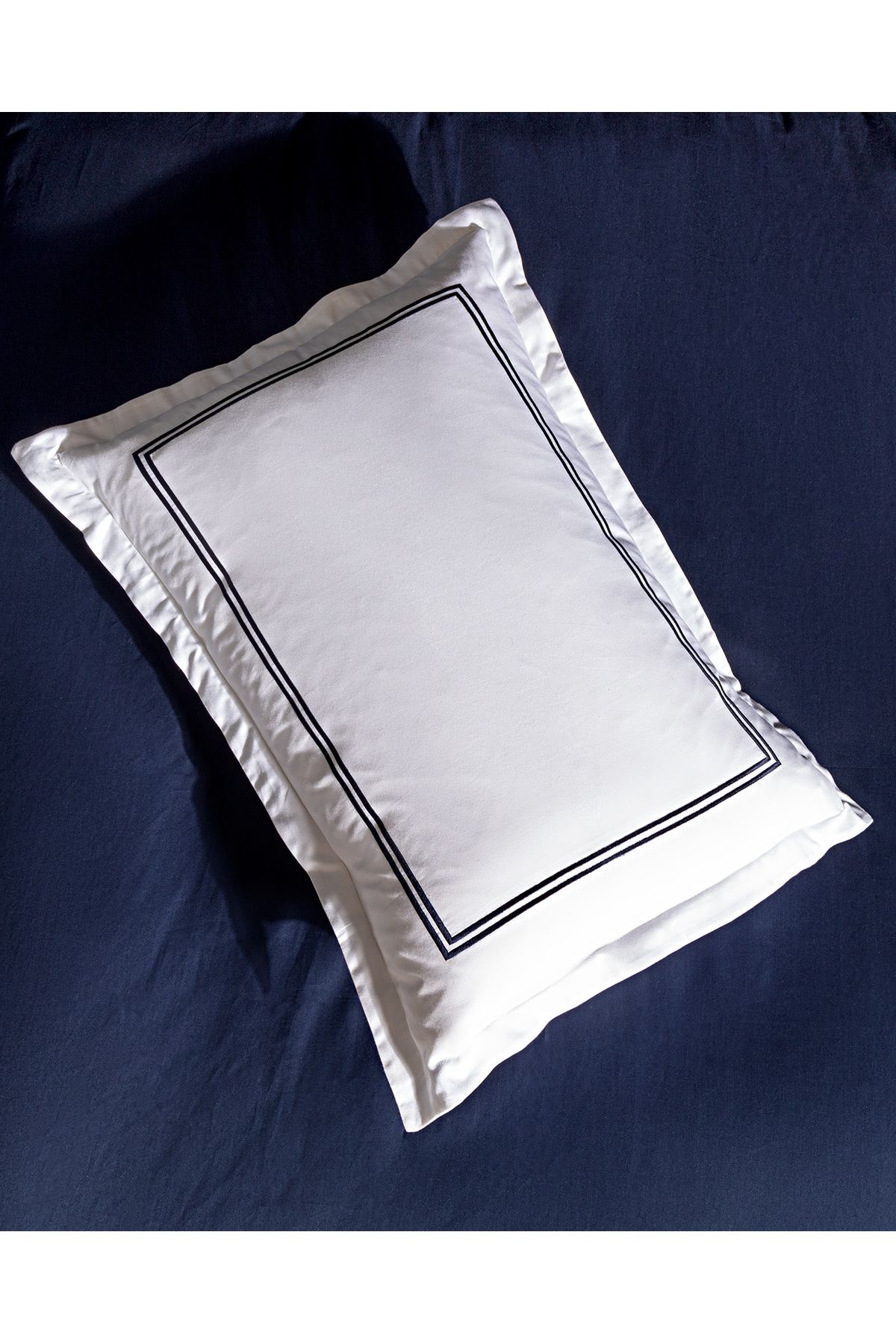Madame Coco-Jacinthe King Size Besticktes Bettbezug-Set – Satin – Yat-Kollektion 6
